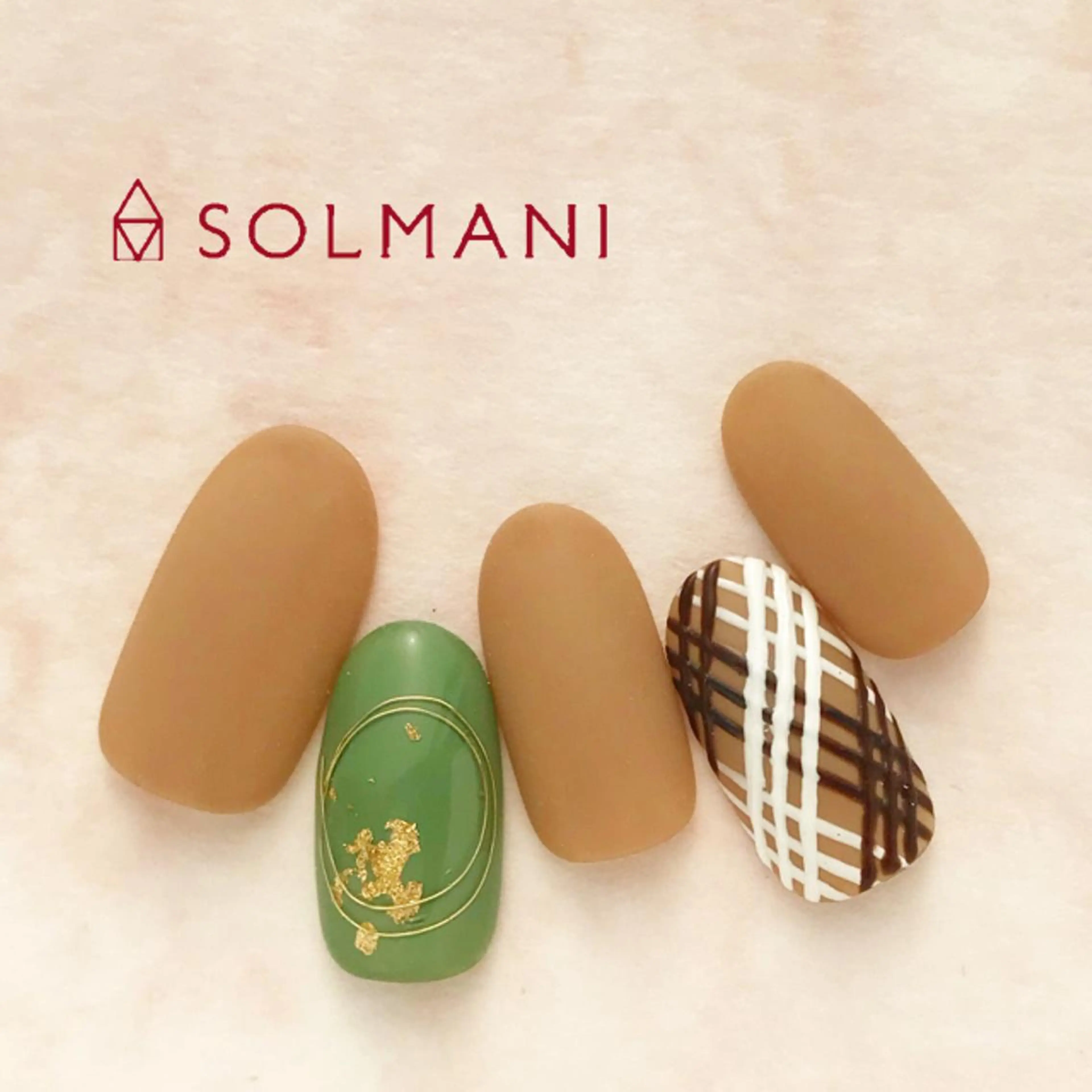 ネイル バレンタイン SOLMANI 予約担当のネイルデザイン