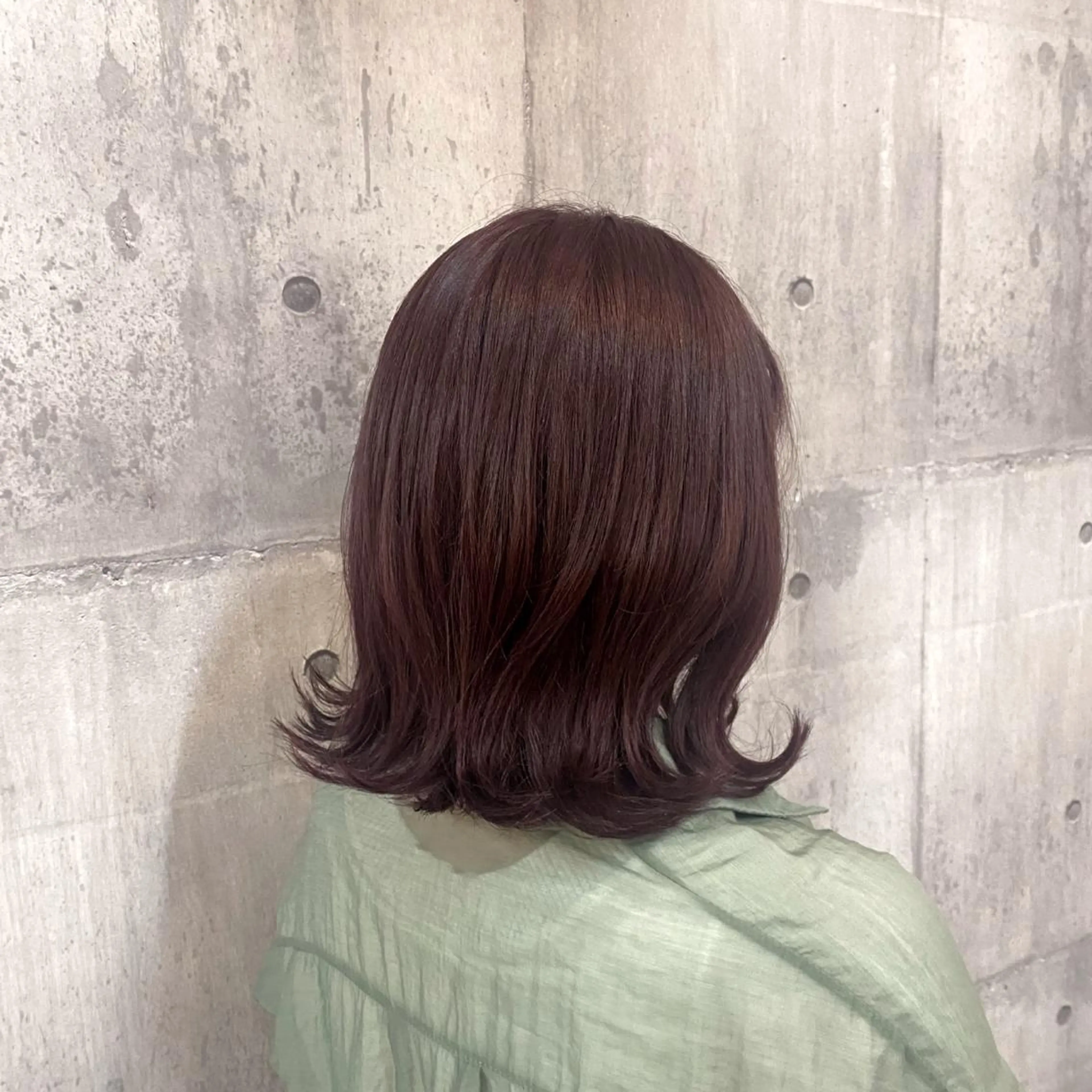 ミディアム カラー カット ヘアカラー トリートメント 比嘉 陽のヘアスタイル