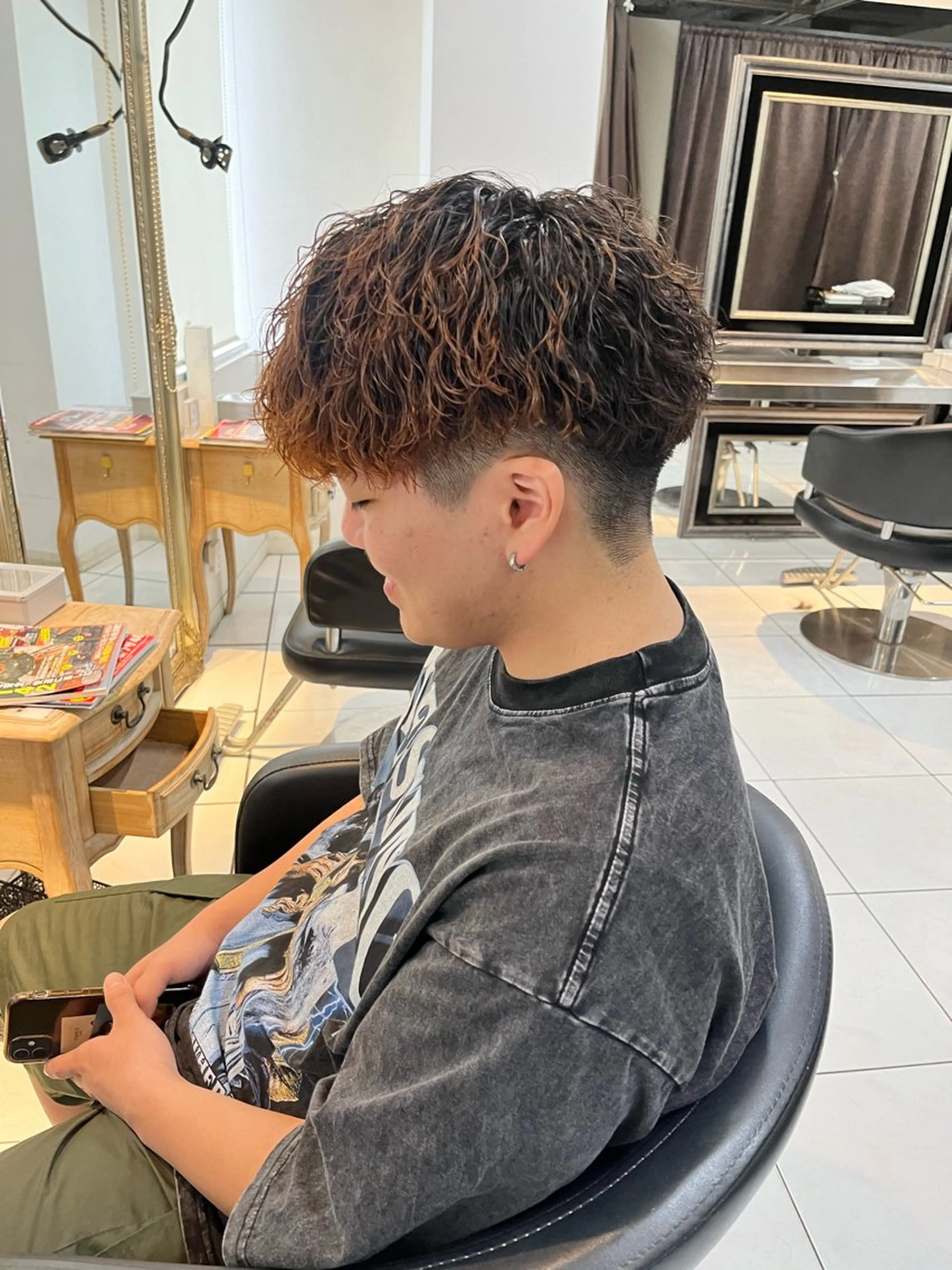 ショート パーマ メンズ メンズパーマ カット パーマ メンズパーマの達人 🌟川内絵人のヘアスタイル