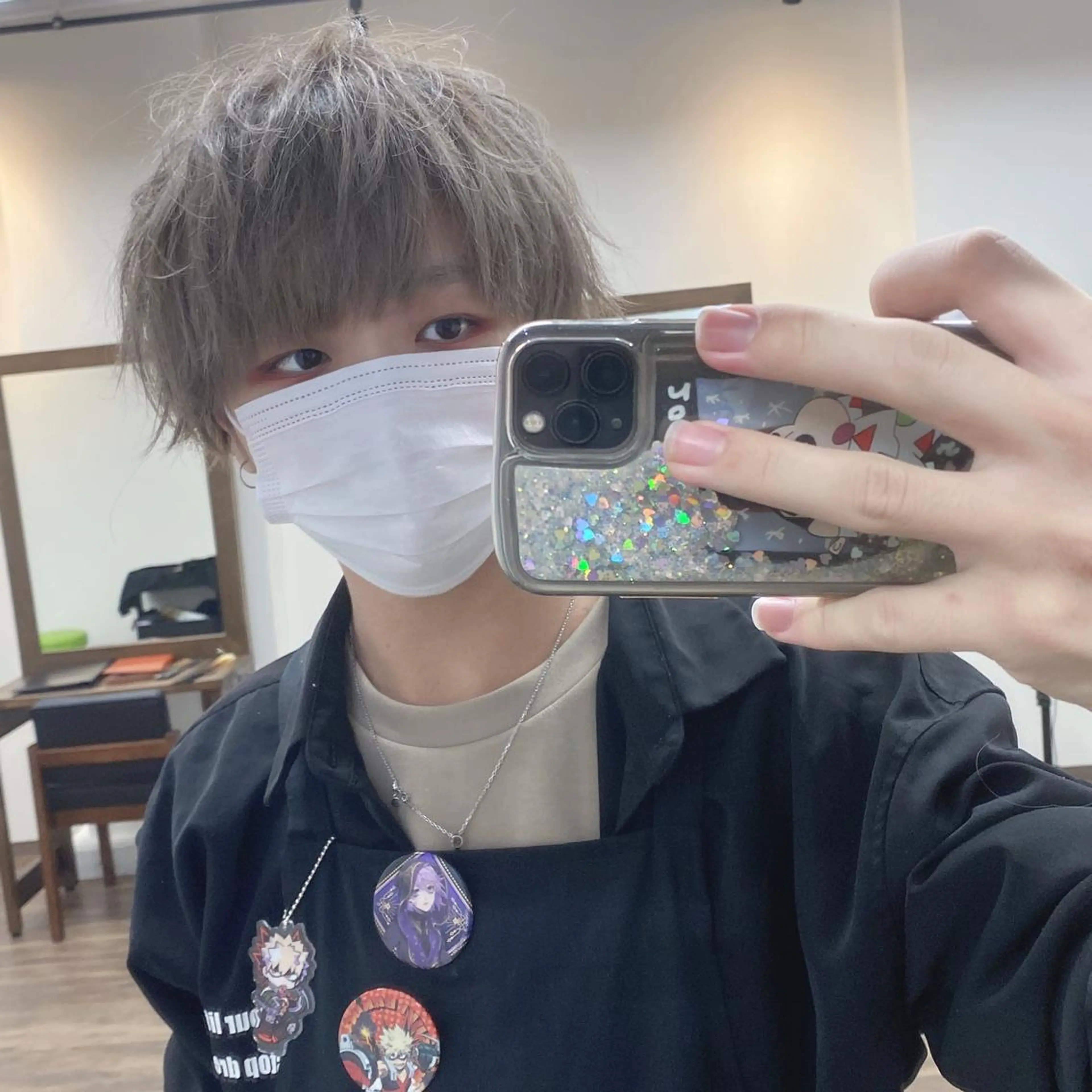 ショート カラー メンズ メンズハイトーン ベージュカラー ハイトーンカラー ハイトーンベージュ 熊谷ウルフ・レイヤー あゆむのヘアスタイル