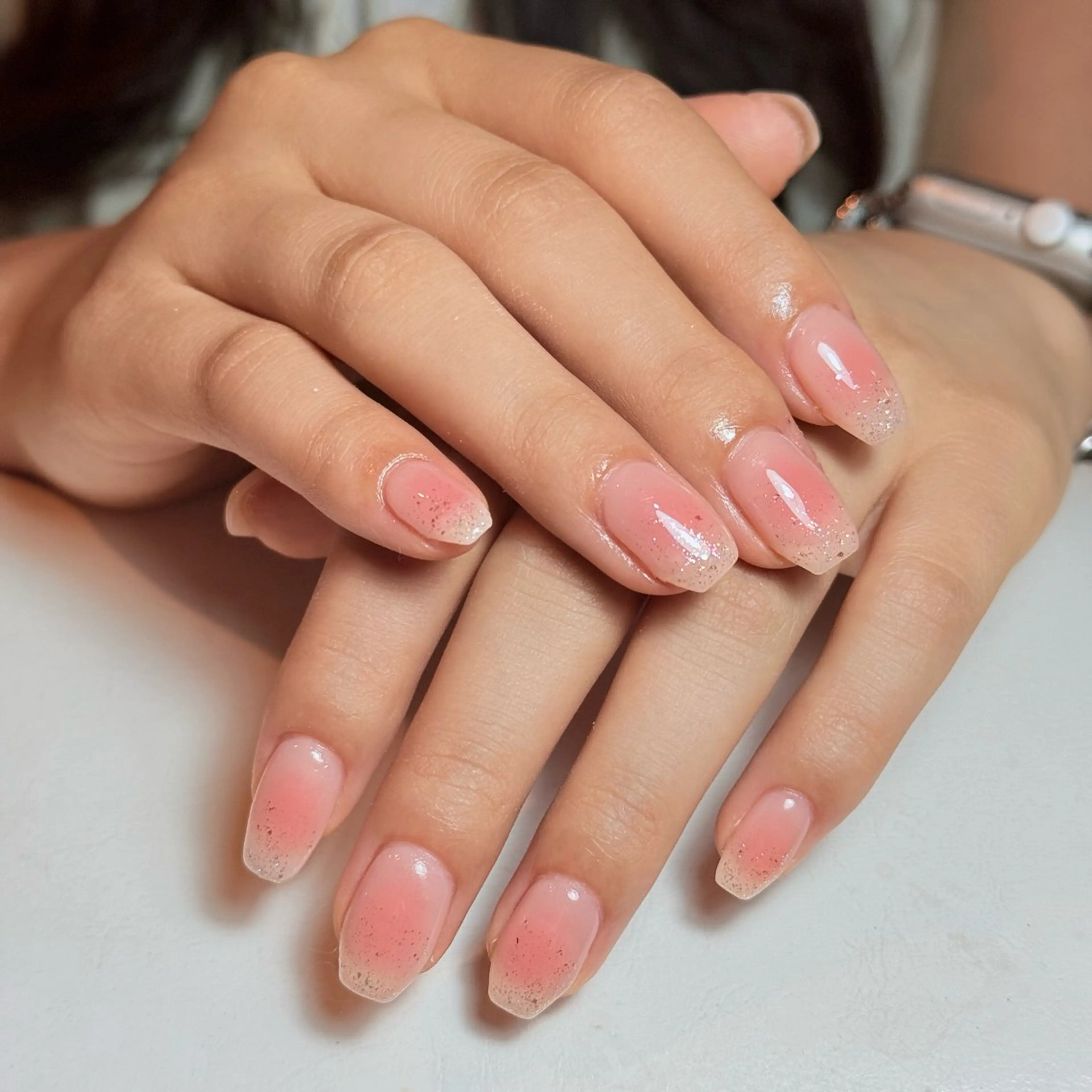 ネイル チークネイル フレンチネイル グラデーション キラキラネイル 韓国ネイル ハンドネイル Risa_ Nailのネイルデザイン