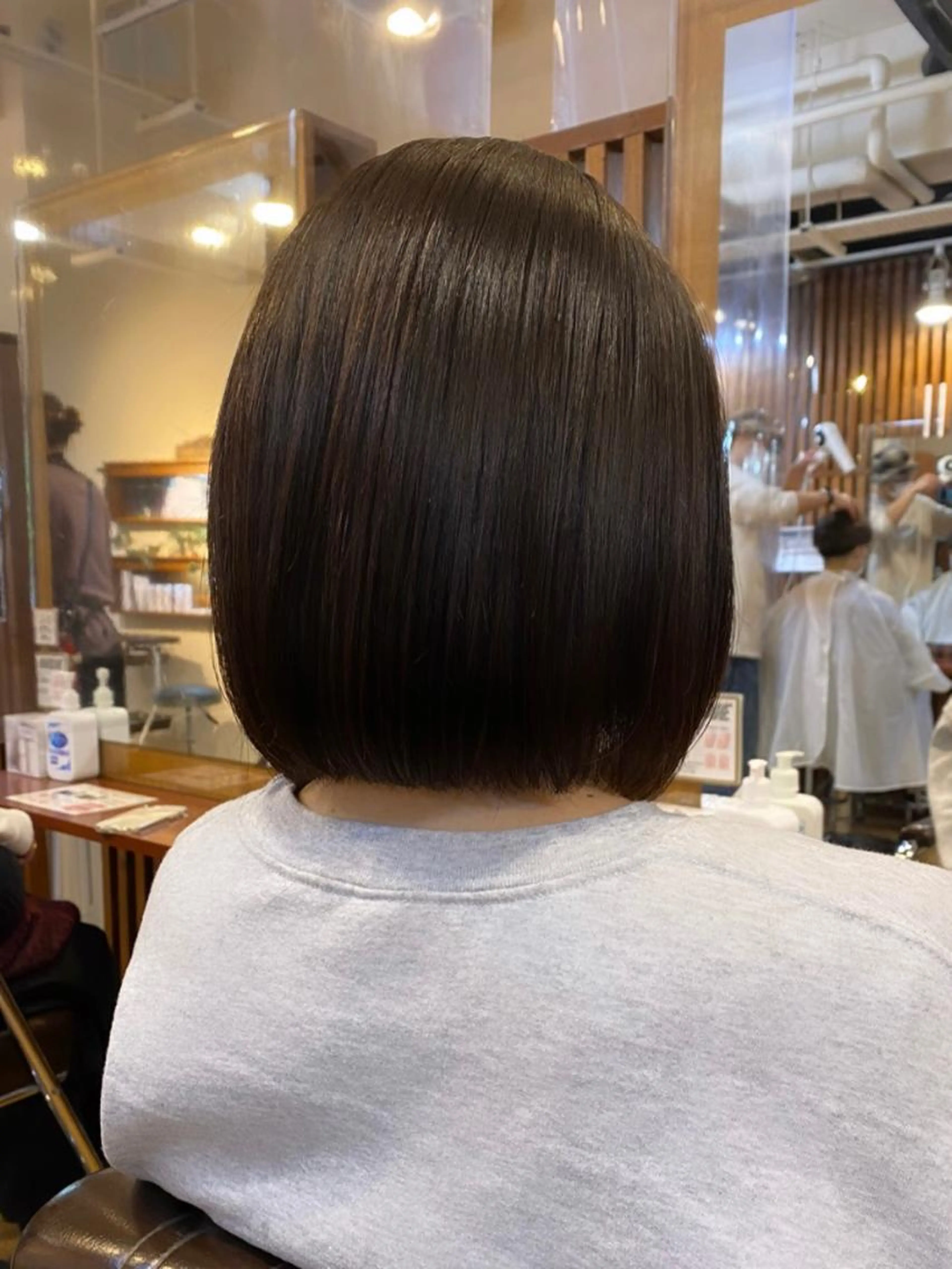 【ショート〜ボブ限定】カット+縮毛矯正の写真