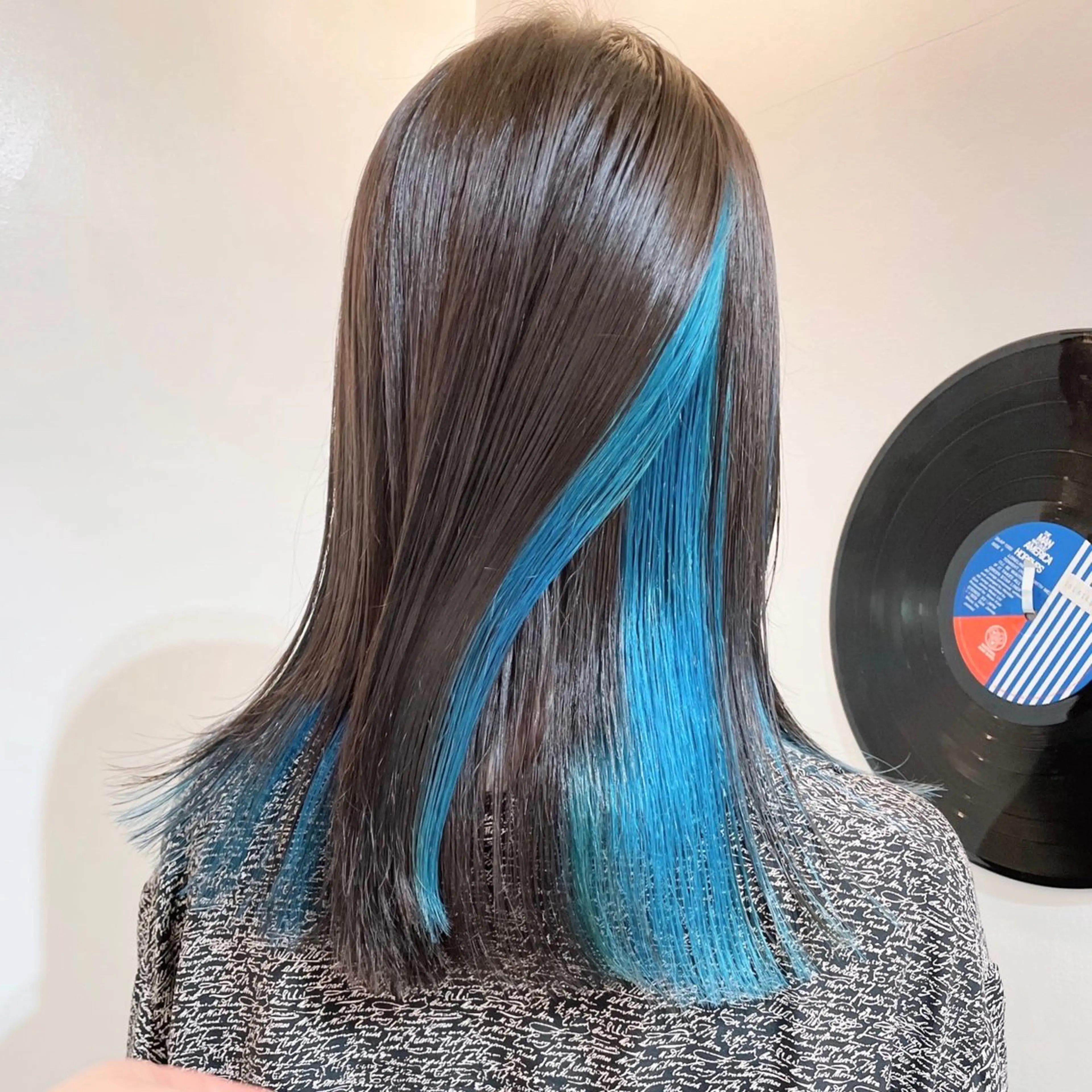 ミディアム カラー ブルーカラー カット ヘアカラー トリートメント ✨艶髪職人 しょうたろう✨のヘアスタイル