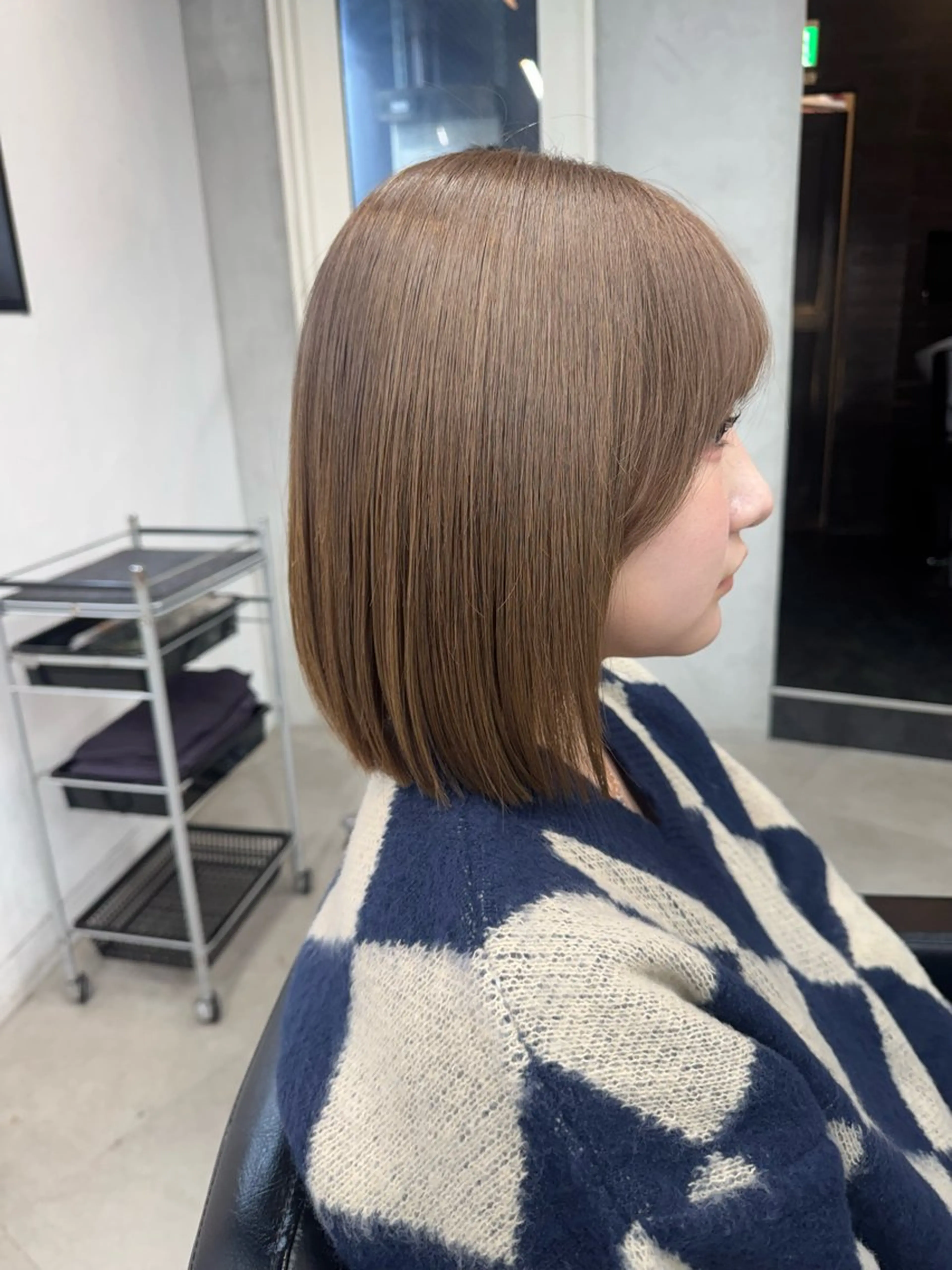 ショート カラー ヘアカラー トリートメント Rico / bob/グレージュのヘアスタイル