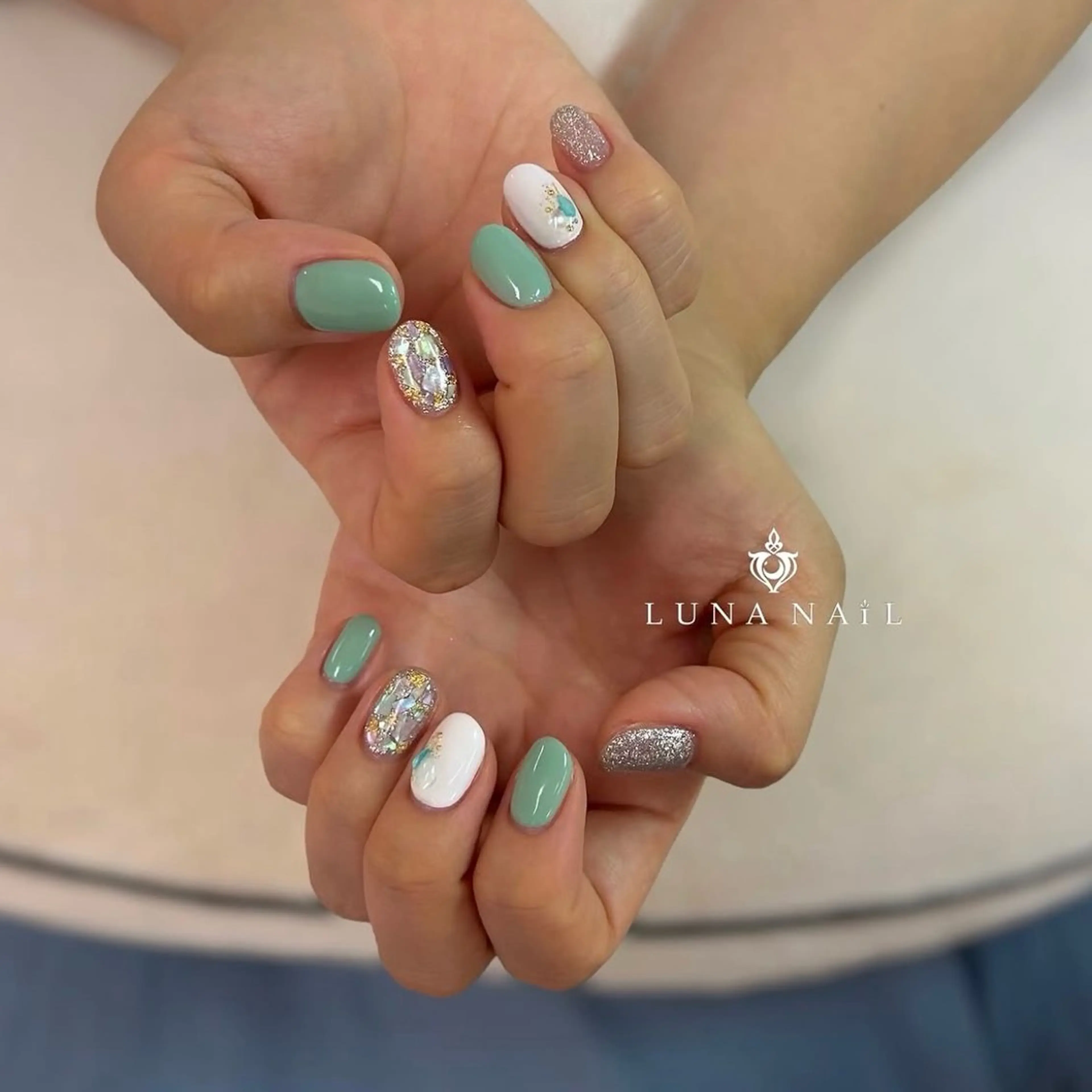 ネイル ハンドネイル アトリエ　ミモザ所属・いまむら あかりのネイルデザイン