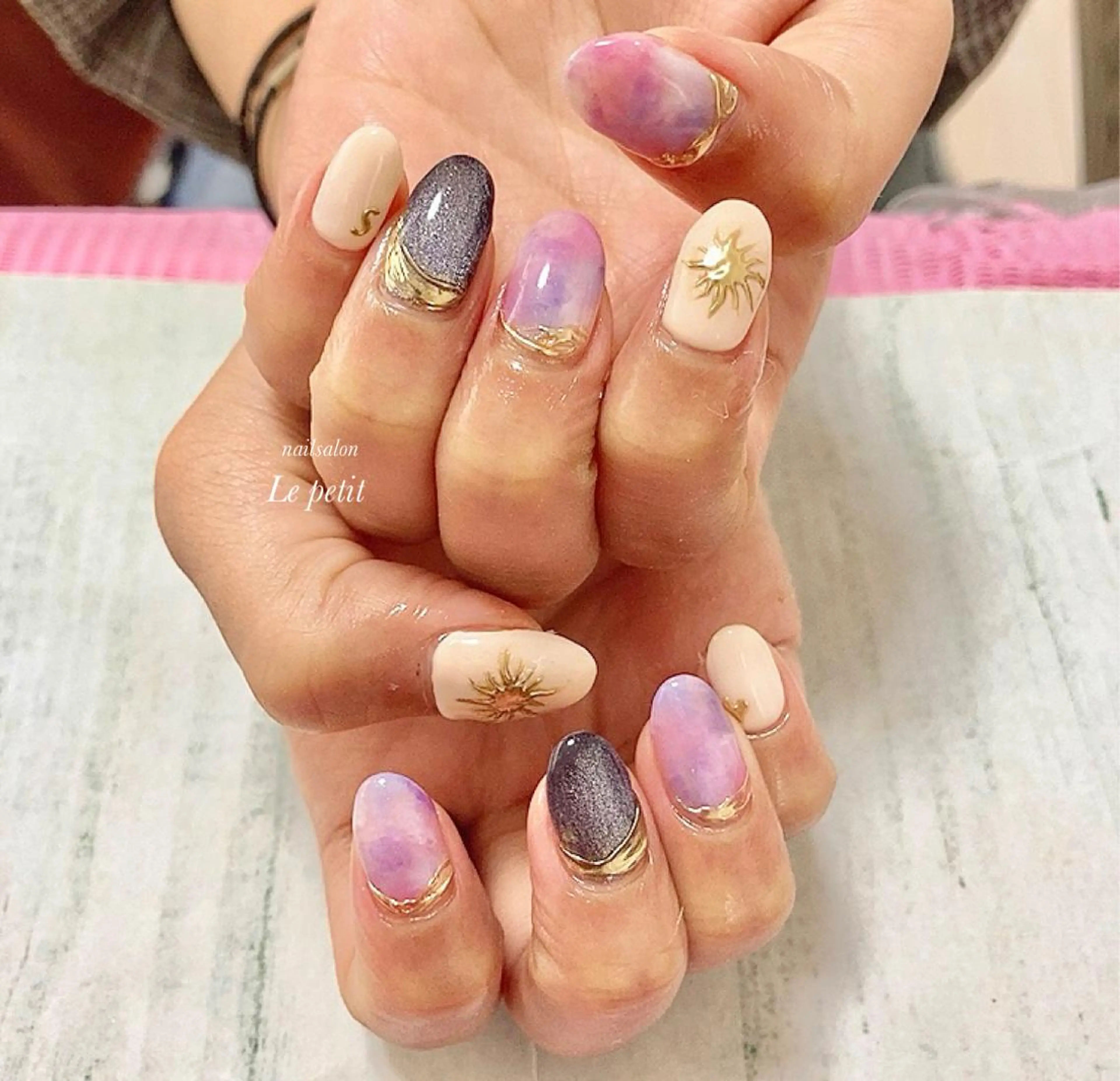 ネイル 石野 広佳のネイルデザイン