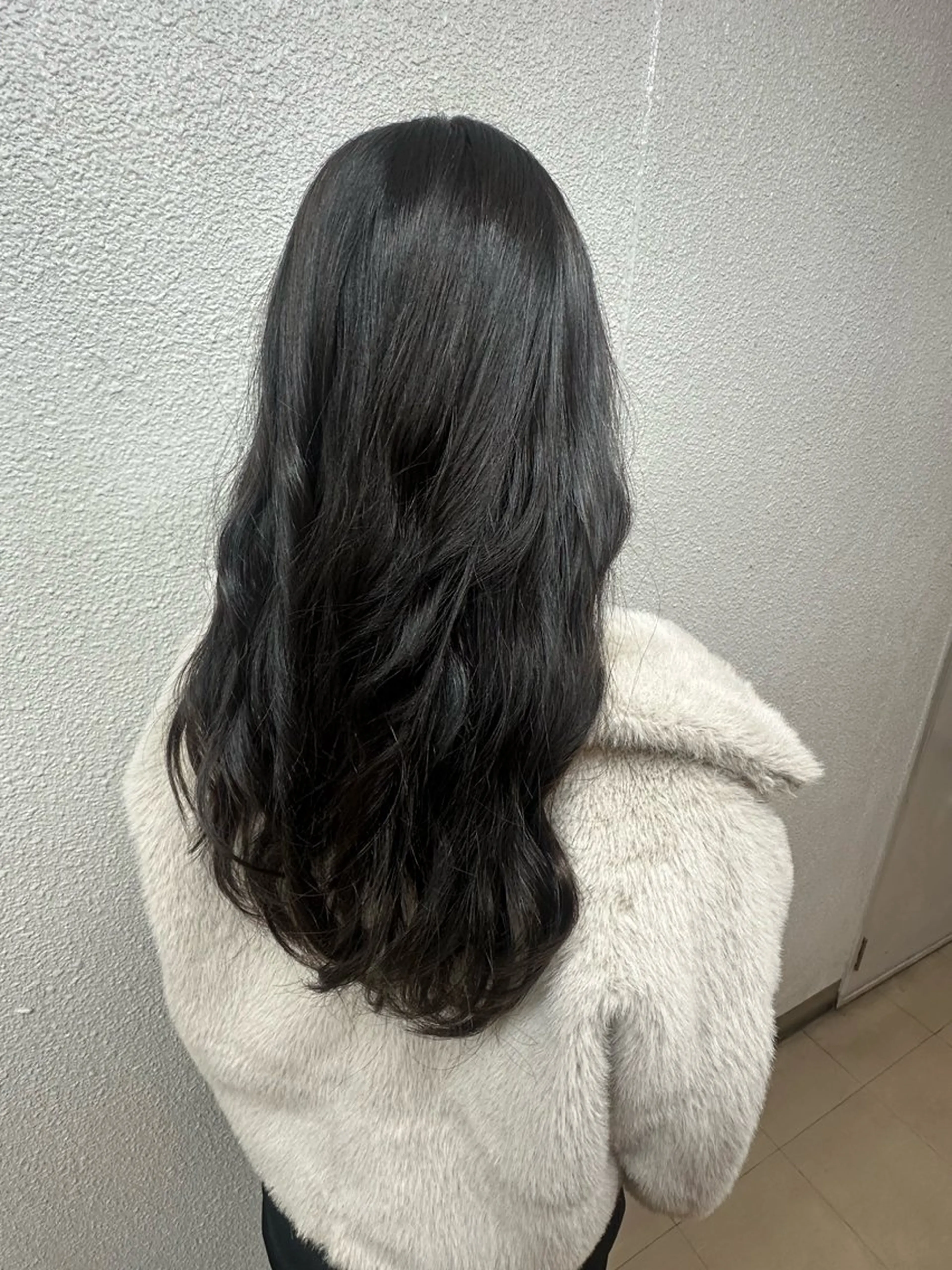 ロング ヘアカラー 濱本 樹蘭のヘアスタイル