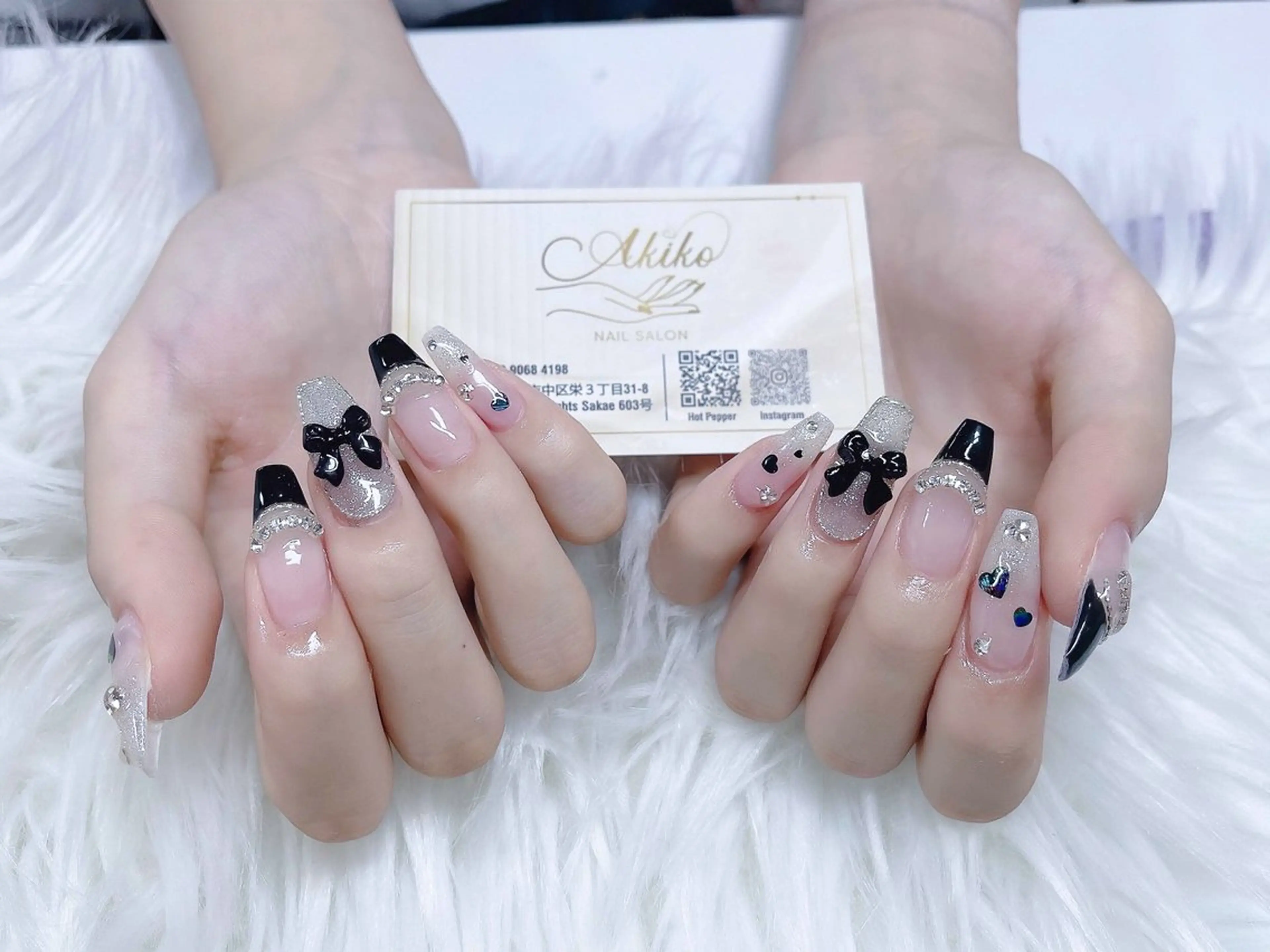 ネイル フットネイル ジェルネイル 韓国ネイル マグネットネイル 持ち込み Akiko ネイルサロン所属・AKIKO ネイルサロンのネイルデザイン
