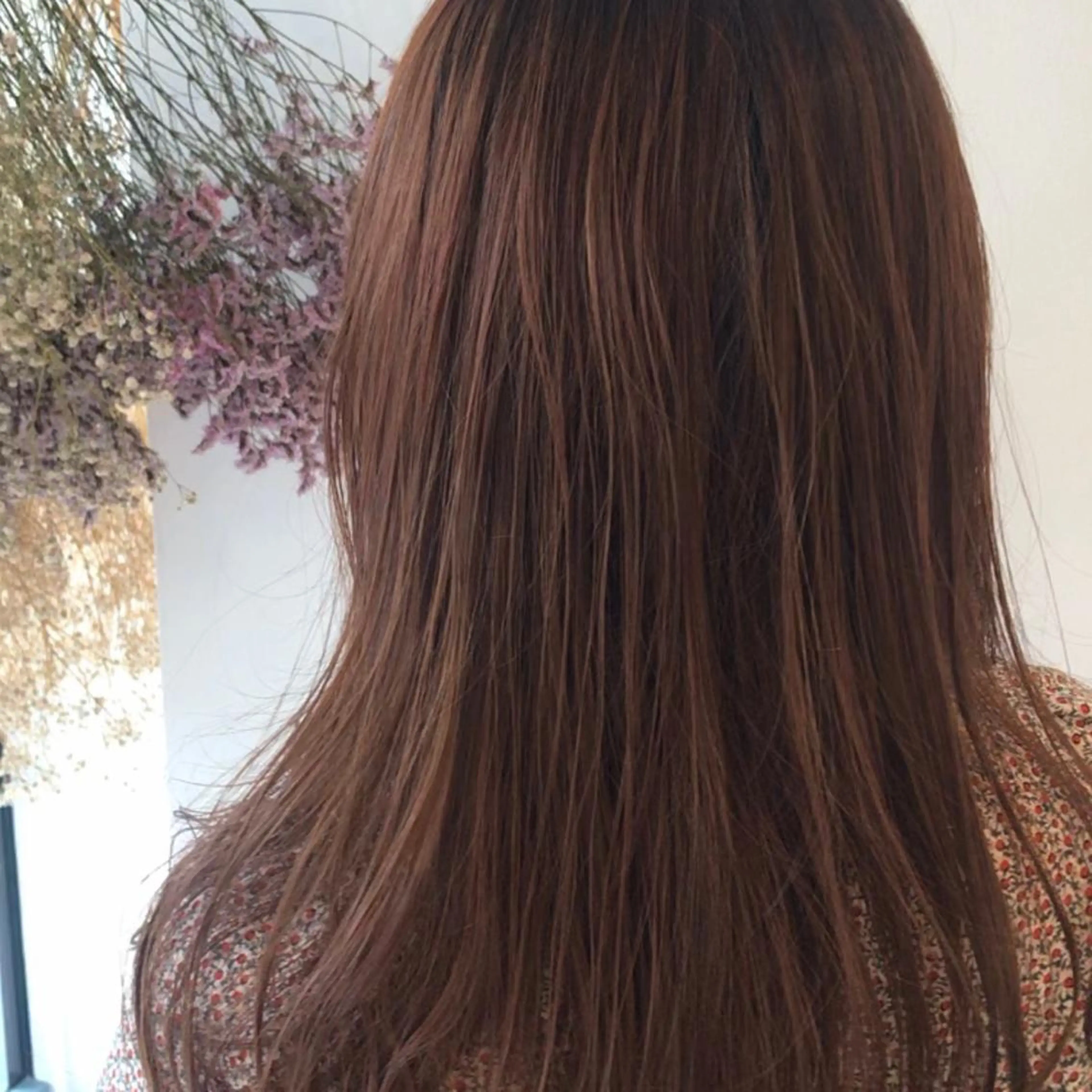 ロング カラー milis 知崎春奈のヘアスタイル