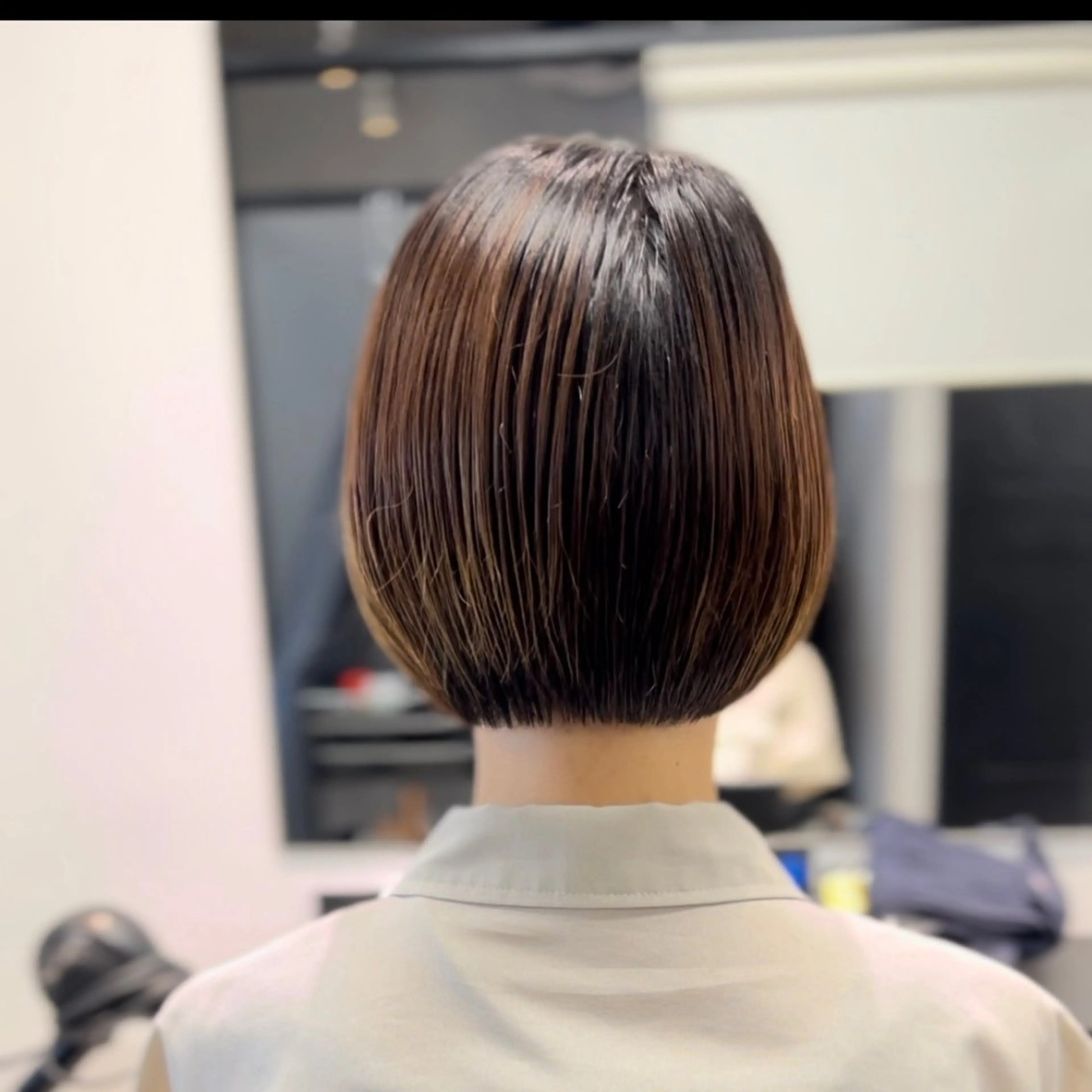 ショート ショートヘア、ボブ こやさん　コヤマのヘアスタイル