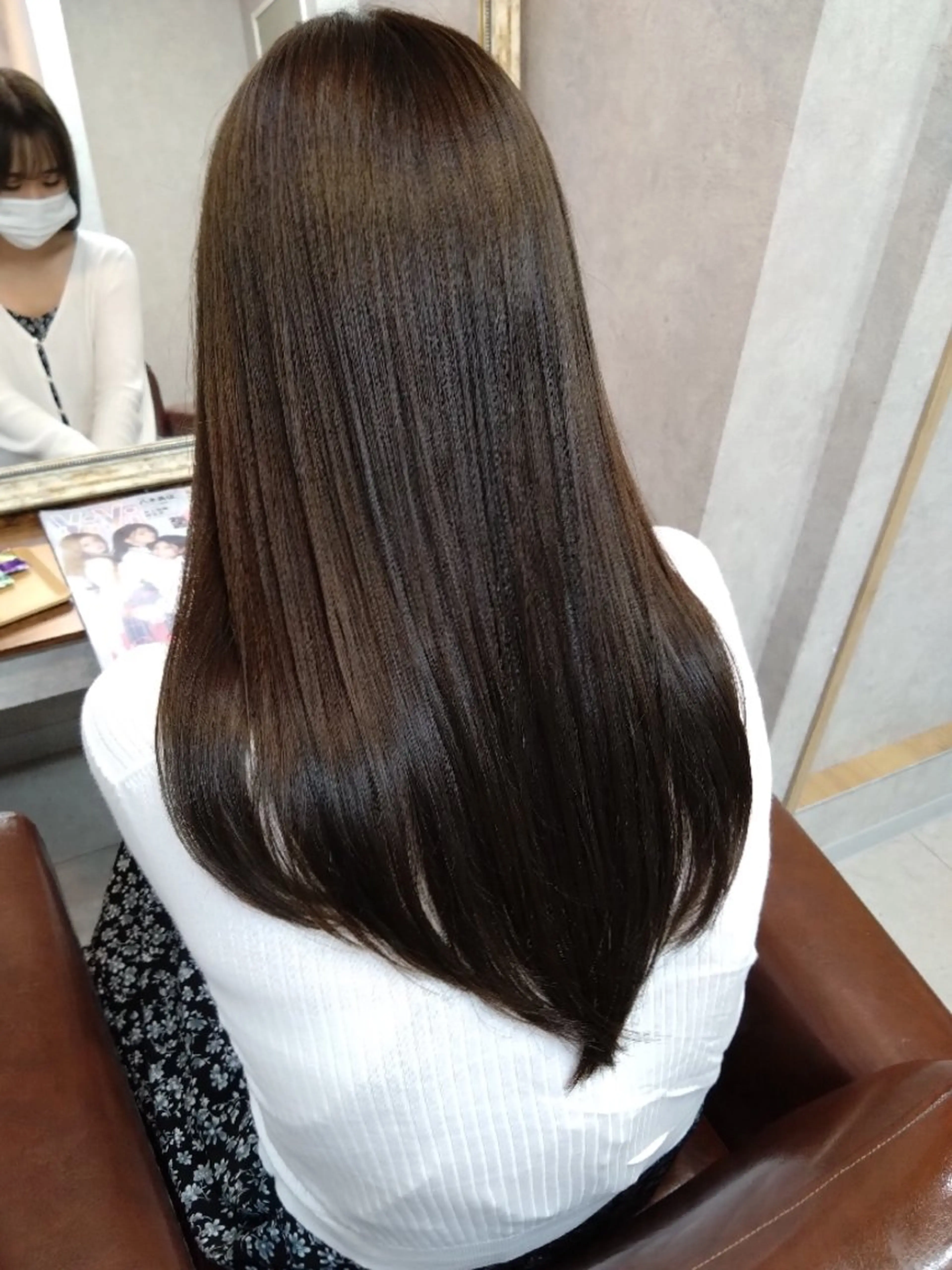 セミロング 西川 智葉のヘアスタイル