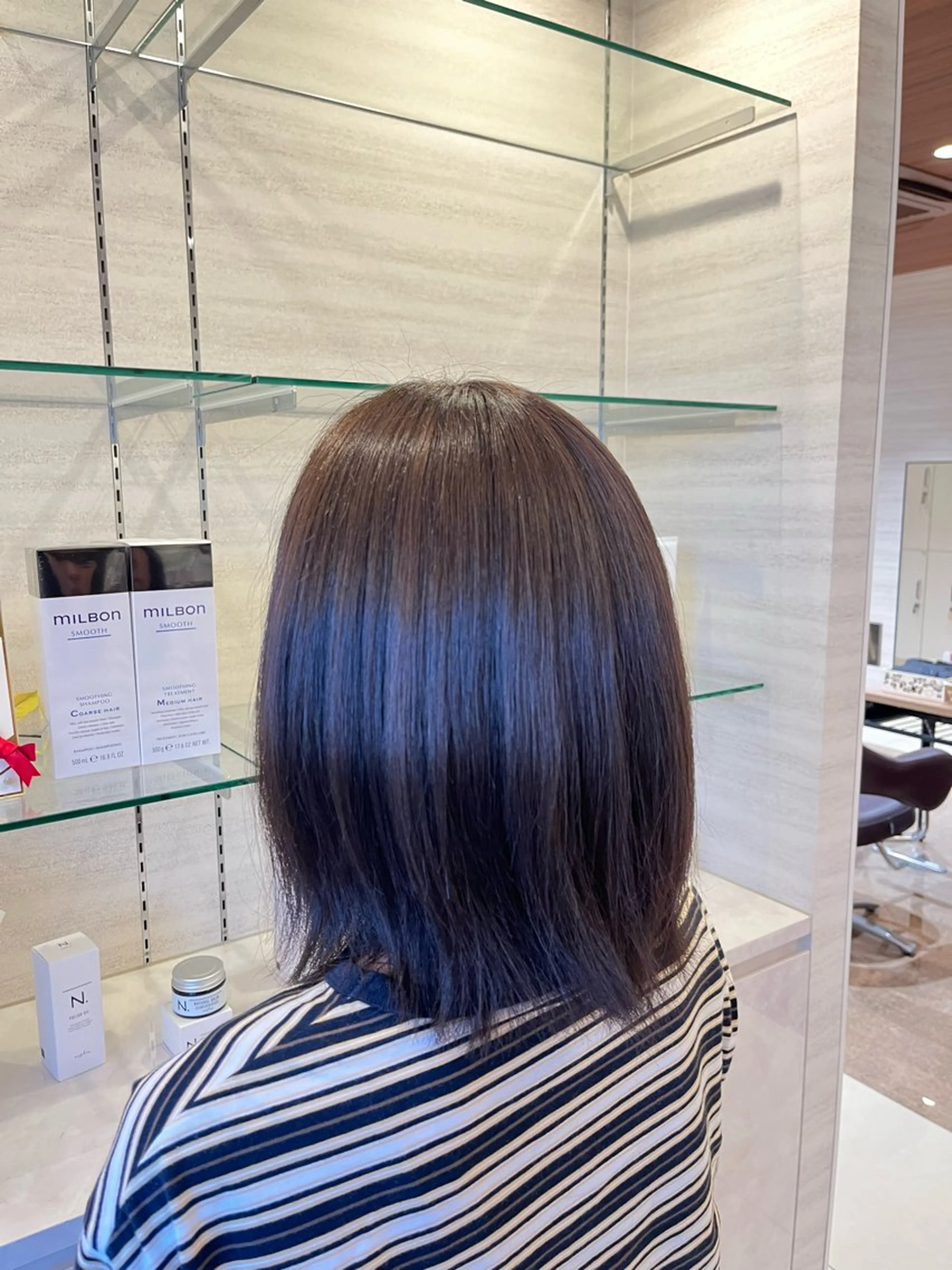 カラー 佐藤 華音のヘアスタイル