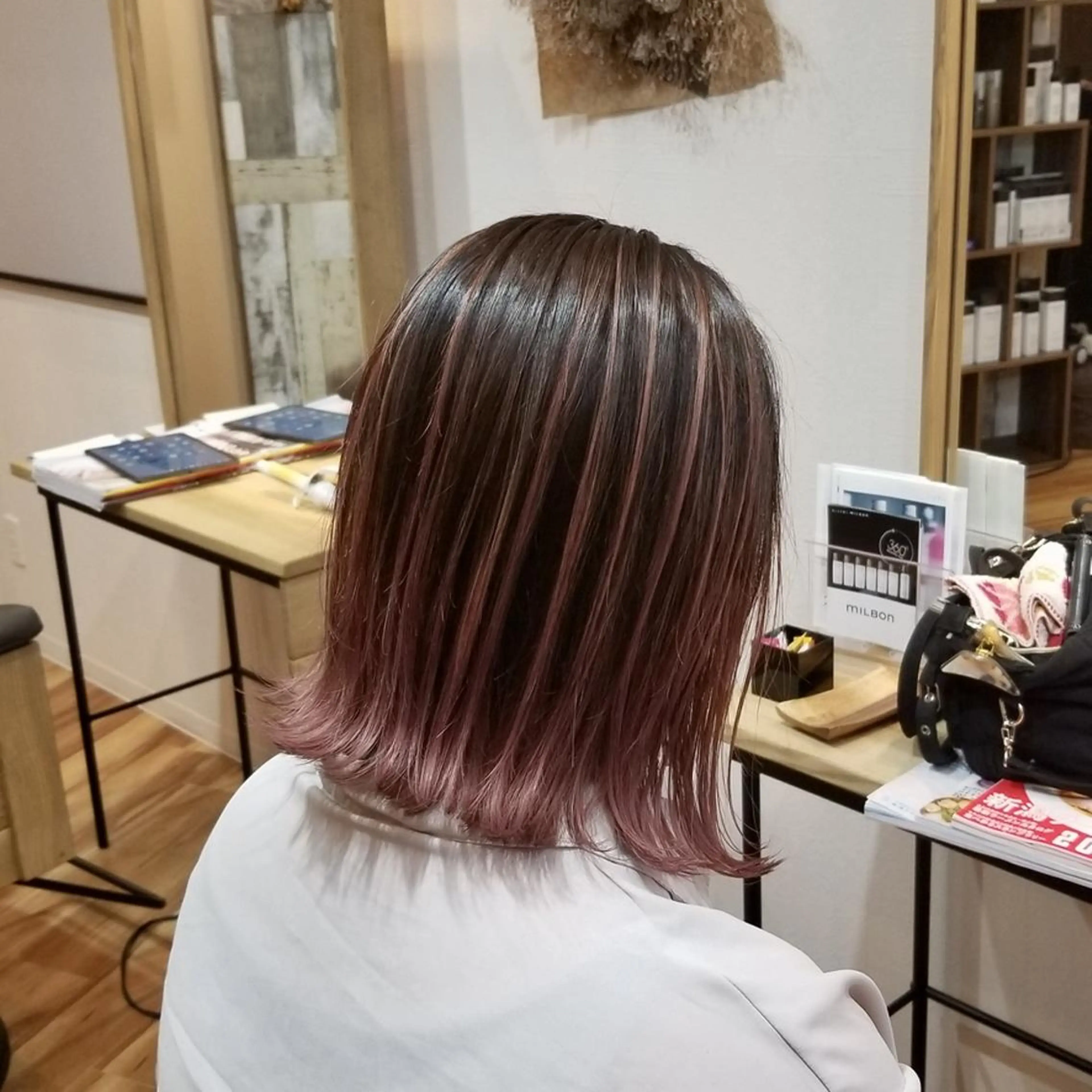 ミディアム レイヤーカット 🍀favori🍀 kanekoのヘアスタイル