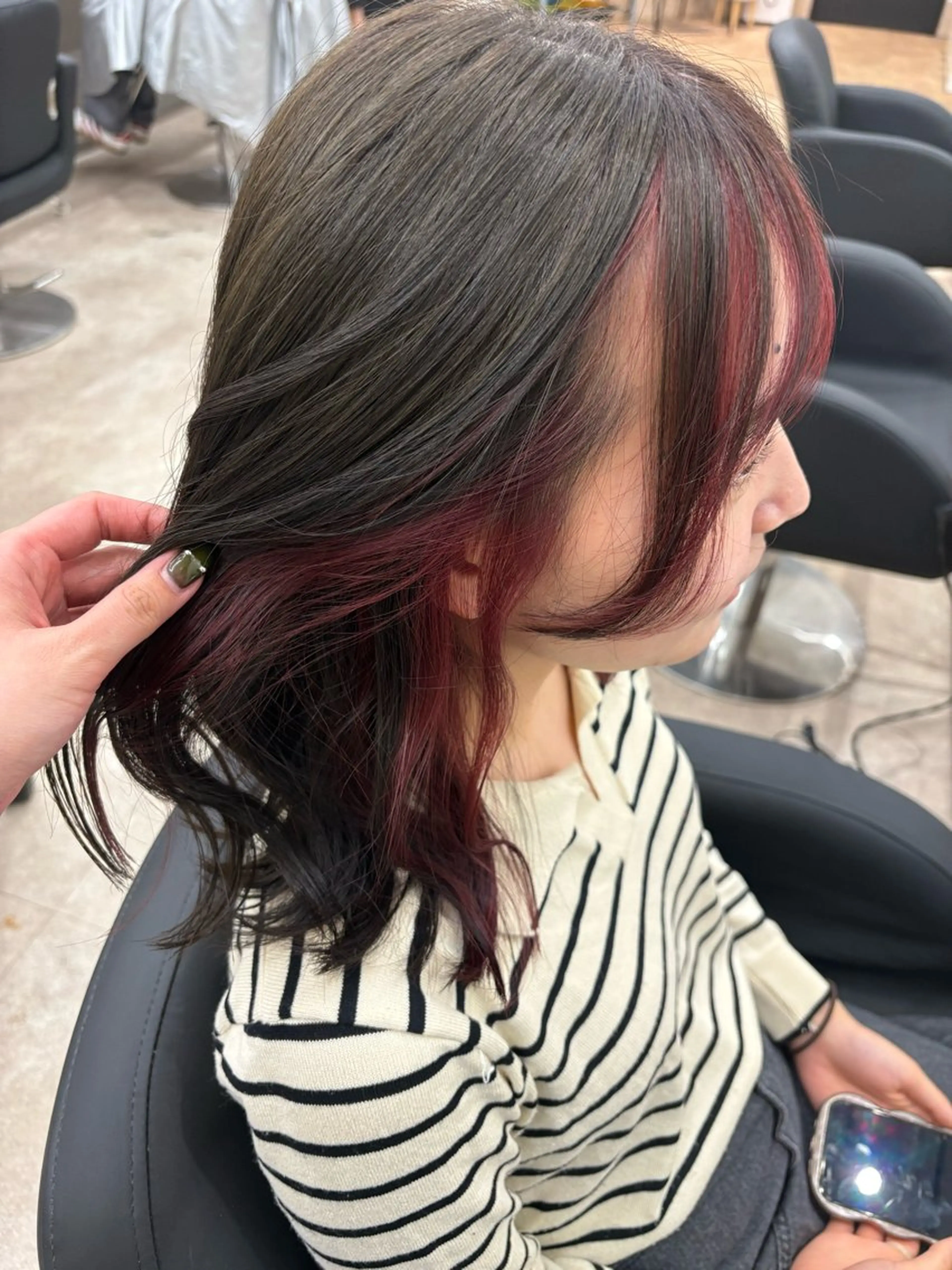 🐬【🌟ケアブリーチ込🌟】インナー、エンド、イヤリング、グラデーション🌈➕マスクトリートメント🐬🫧の写真