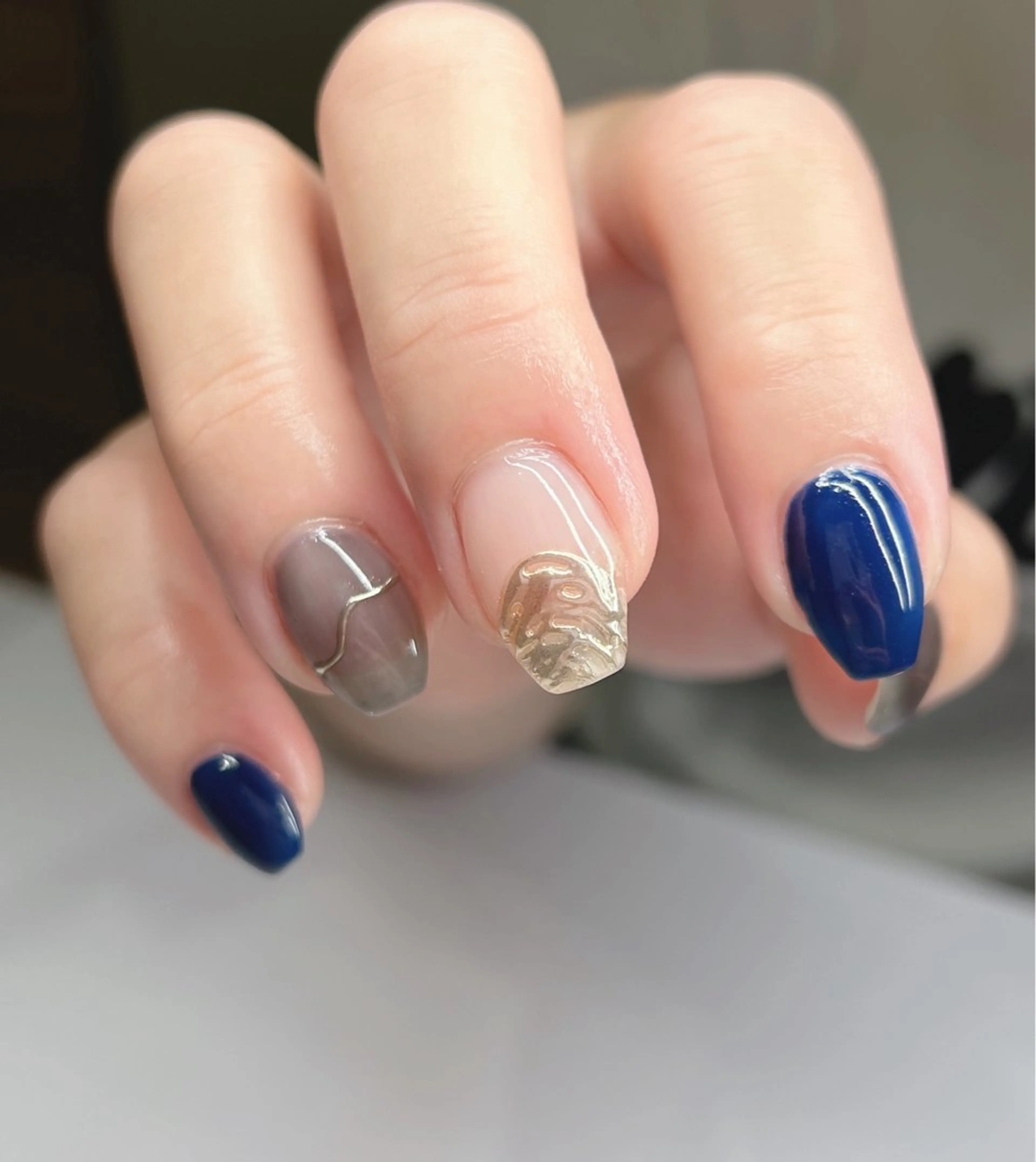 ネイル 透灯 TOUTOU所属・透灯 TOUTOU 🪄のネイルデザイン