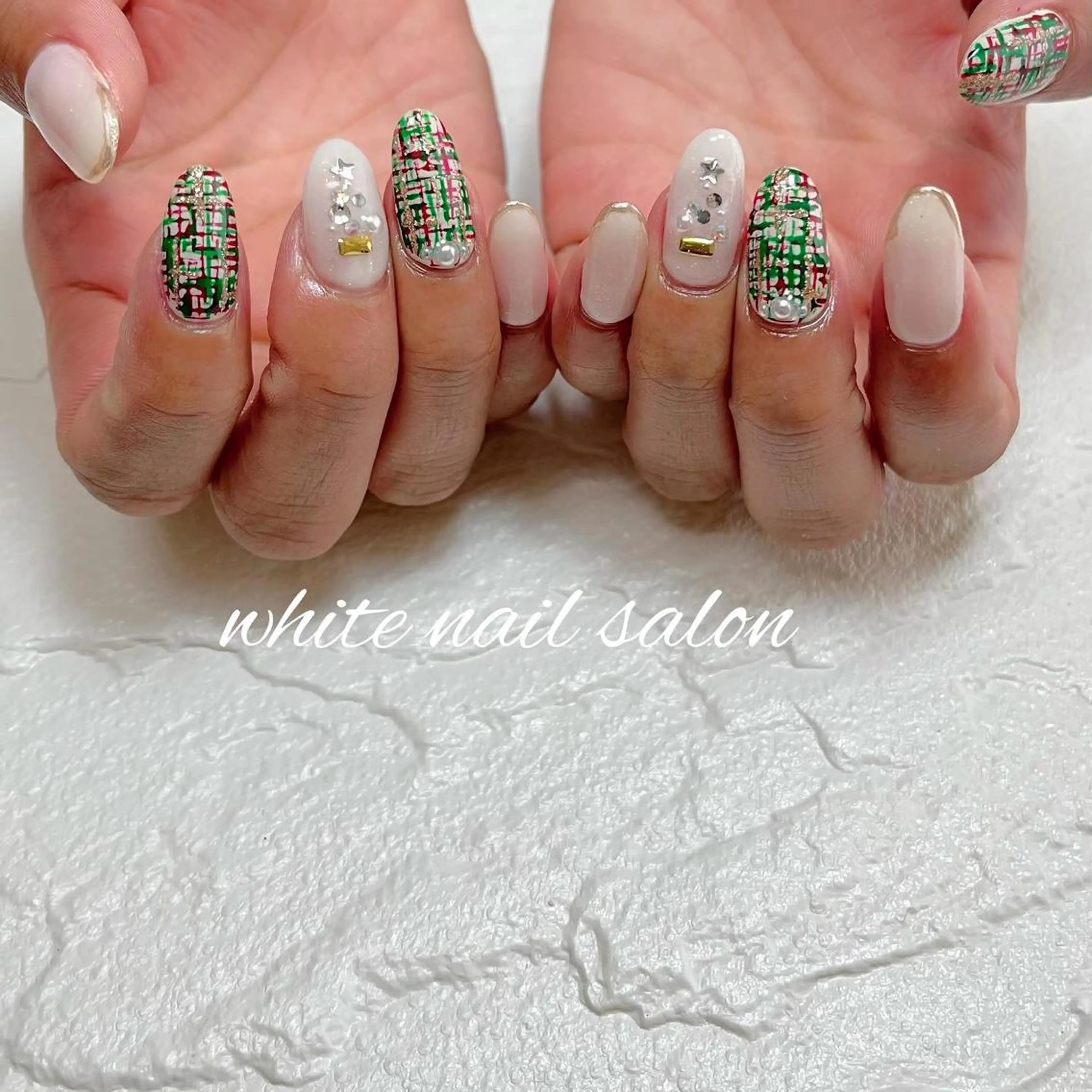 ネイル フットネイル ジェルネイル ハードジェル ラメ(グリッター) 持ち込み ハンドネイル white nail salonのネイルデザイン