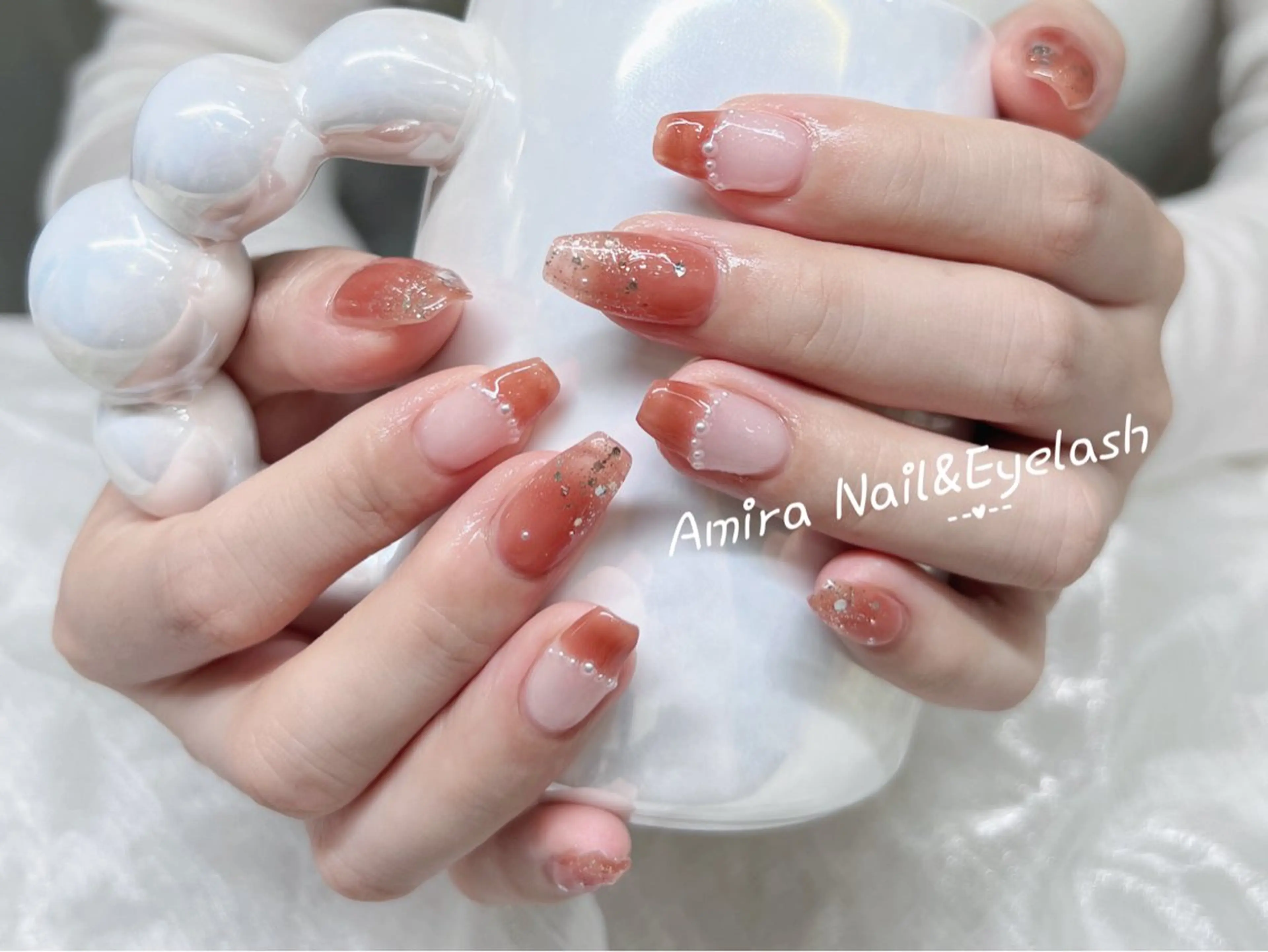 ネイル Amira アイラッシュのマツエク・マツパデザイン