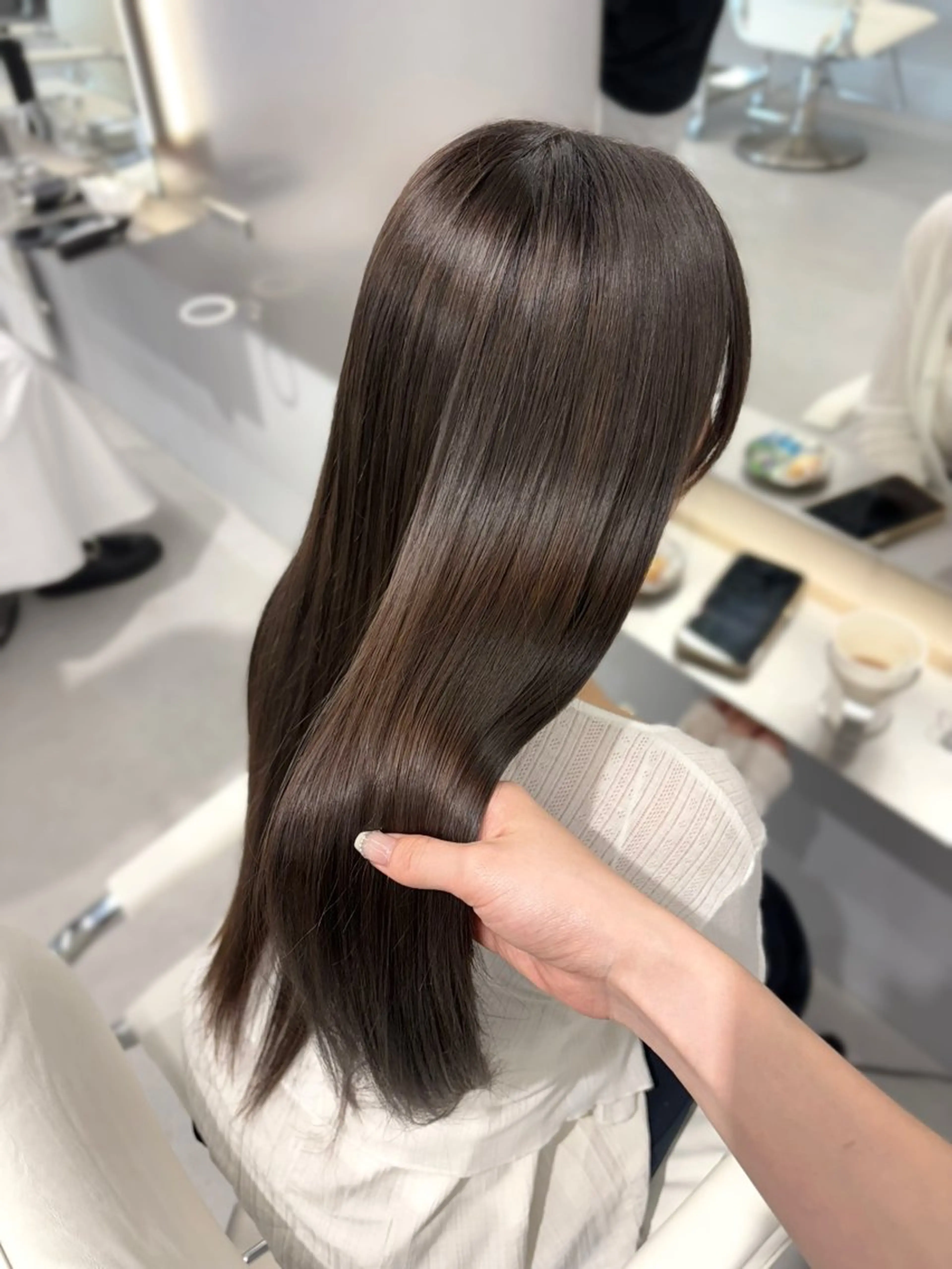 ULTOWA treatment (髪質改善)の写真