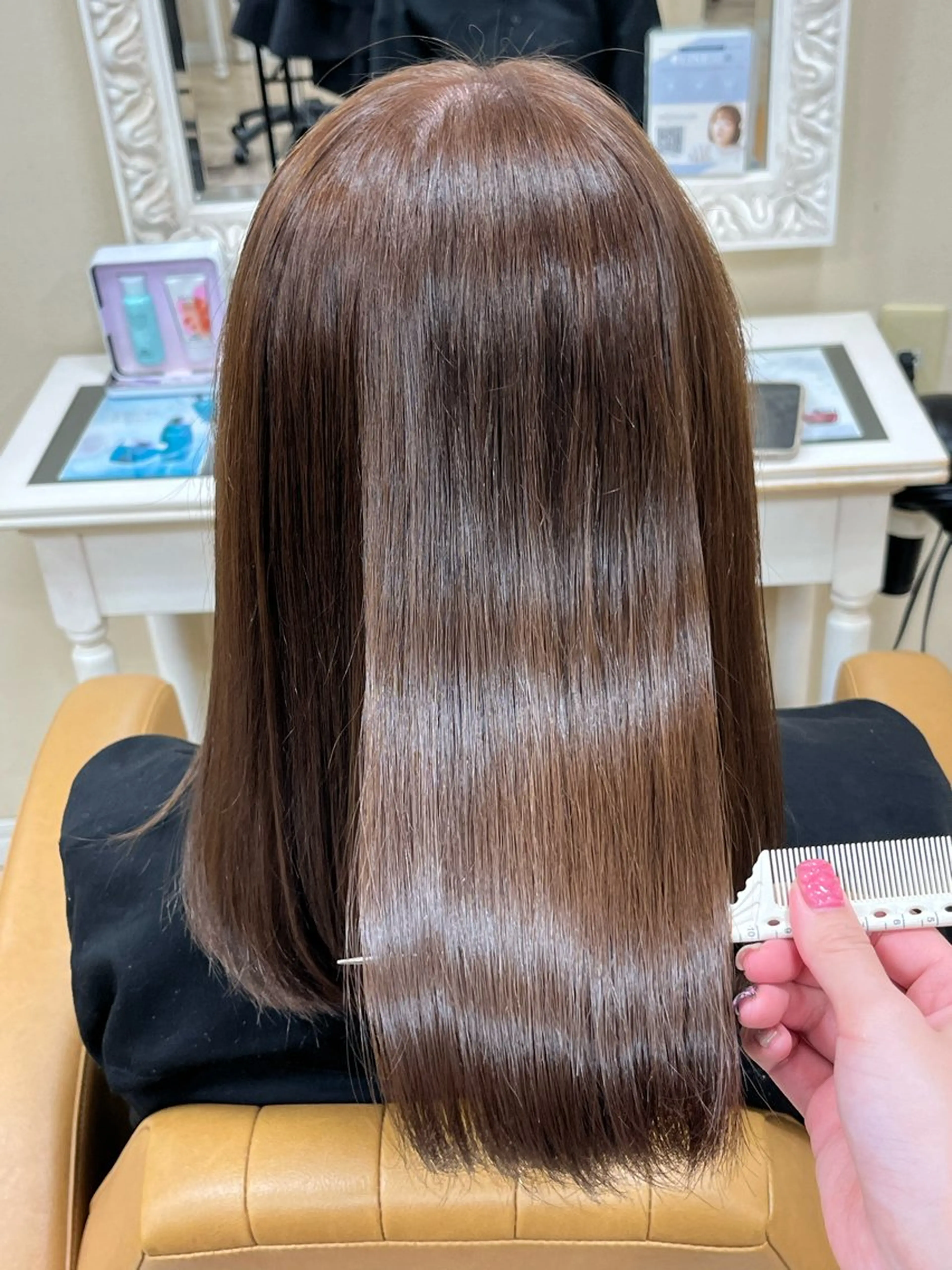 カラー 縮毛矯正 繁原 わかなのヘアスタイル