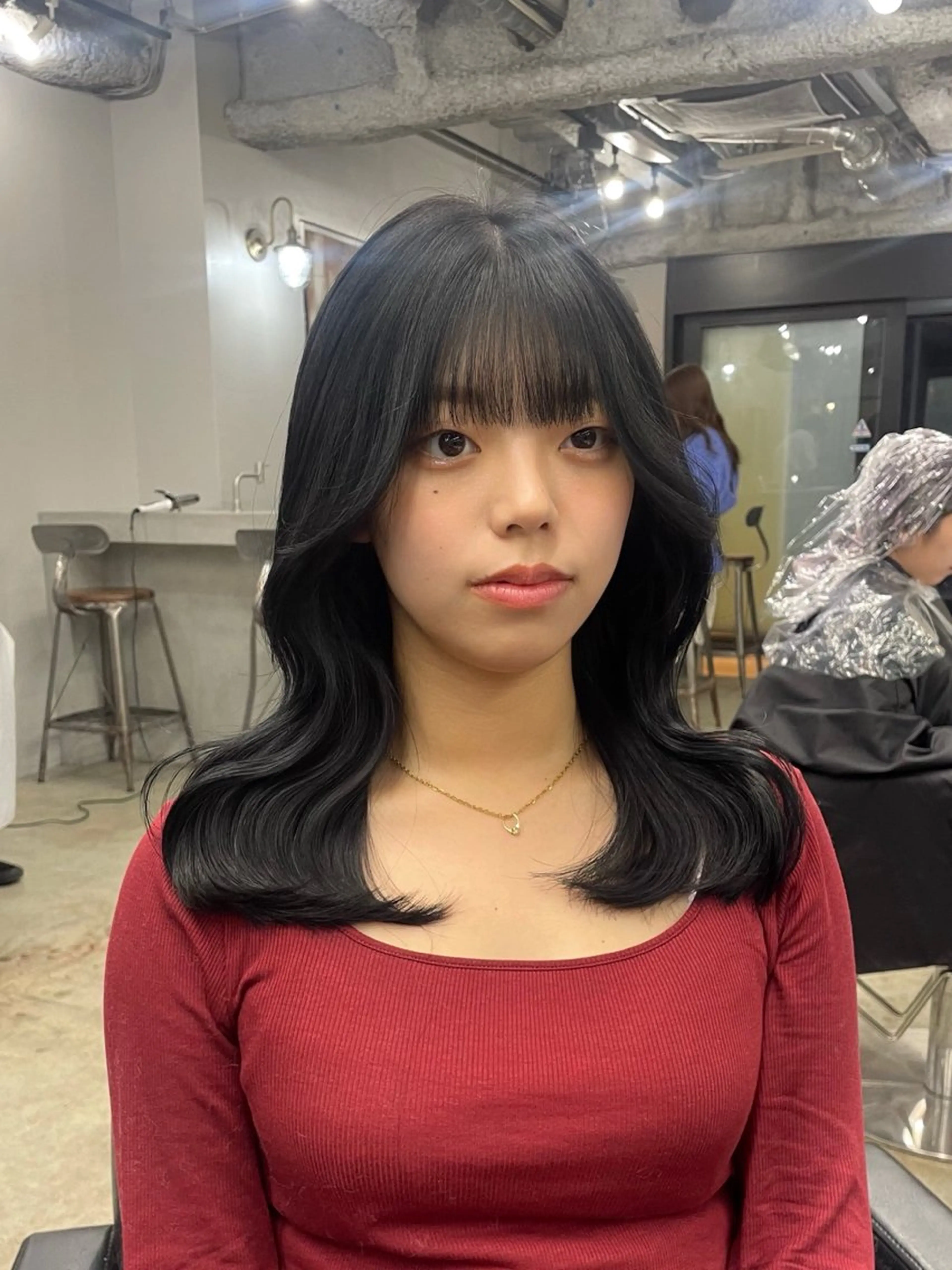 セミロング カラー 新宿/韓国ヘア/ 髪質改善ストレートのヘアスタイル