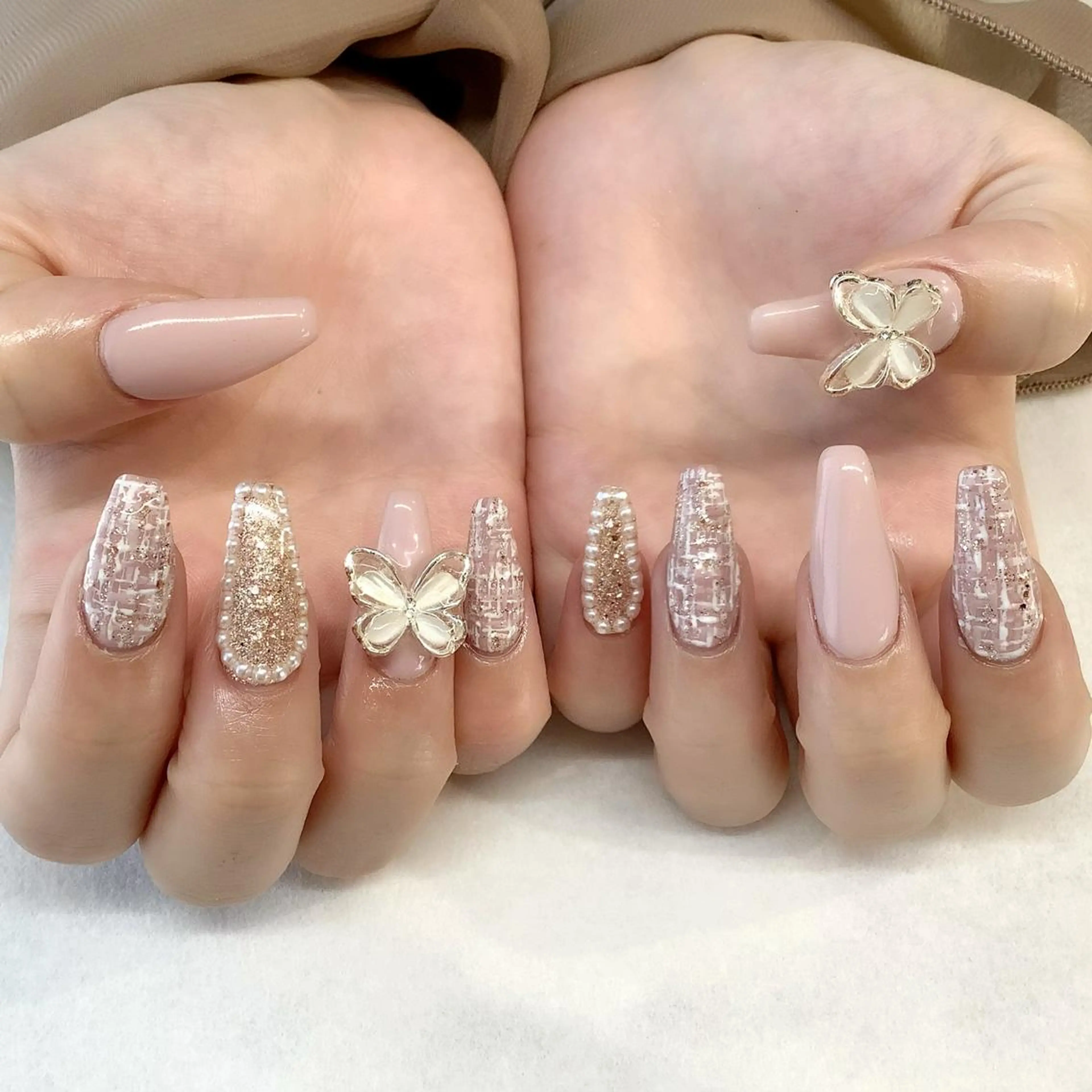 ネイル ハンドネイル 💎🐰 saki. m 🐰💎のネイルデザイン