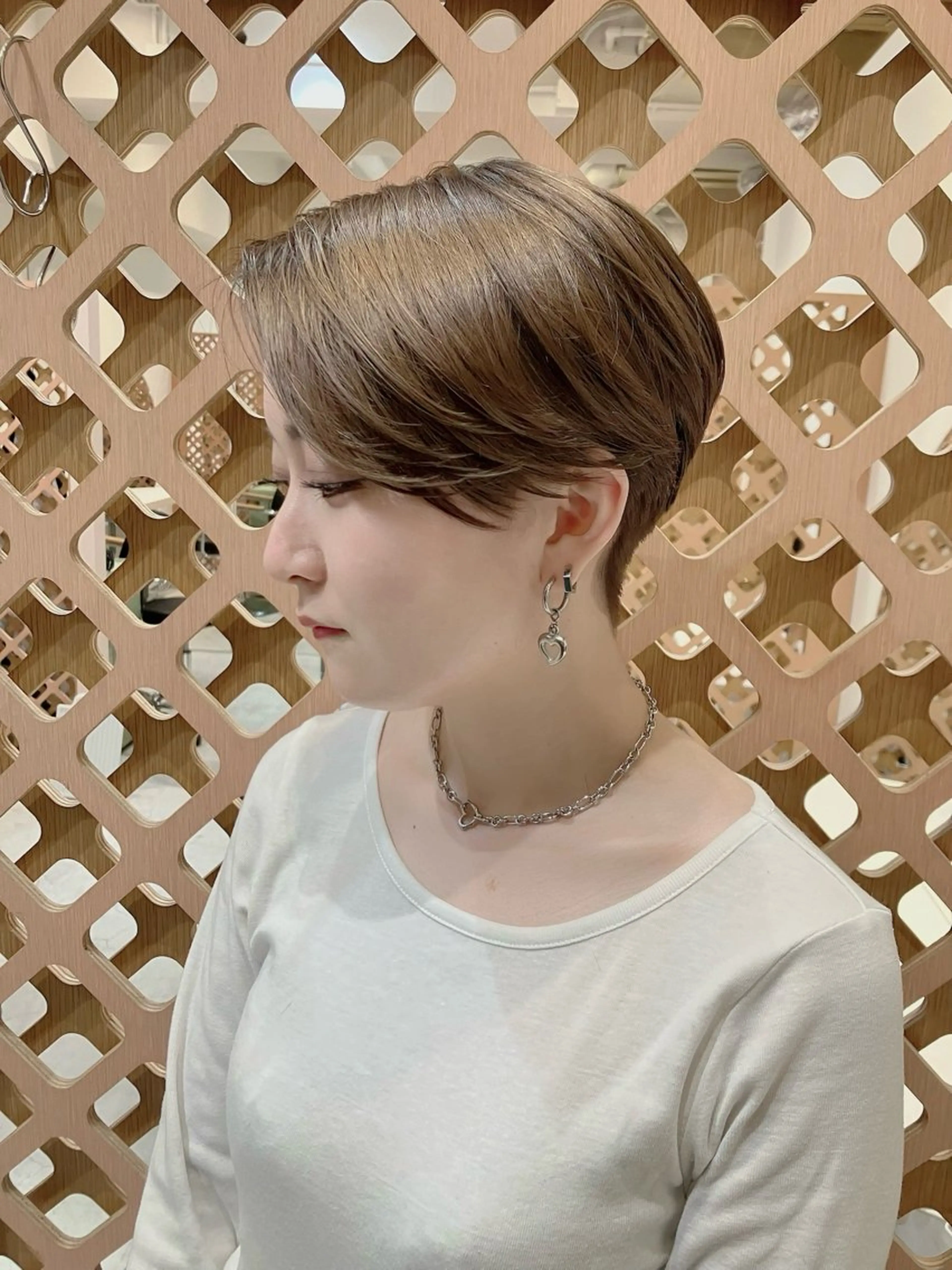 ショート カラー ハンサムショート ショートヘア カット ヘアカラー 川間 将彦のヘアスタイル