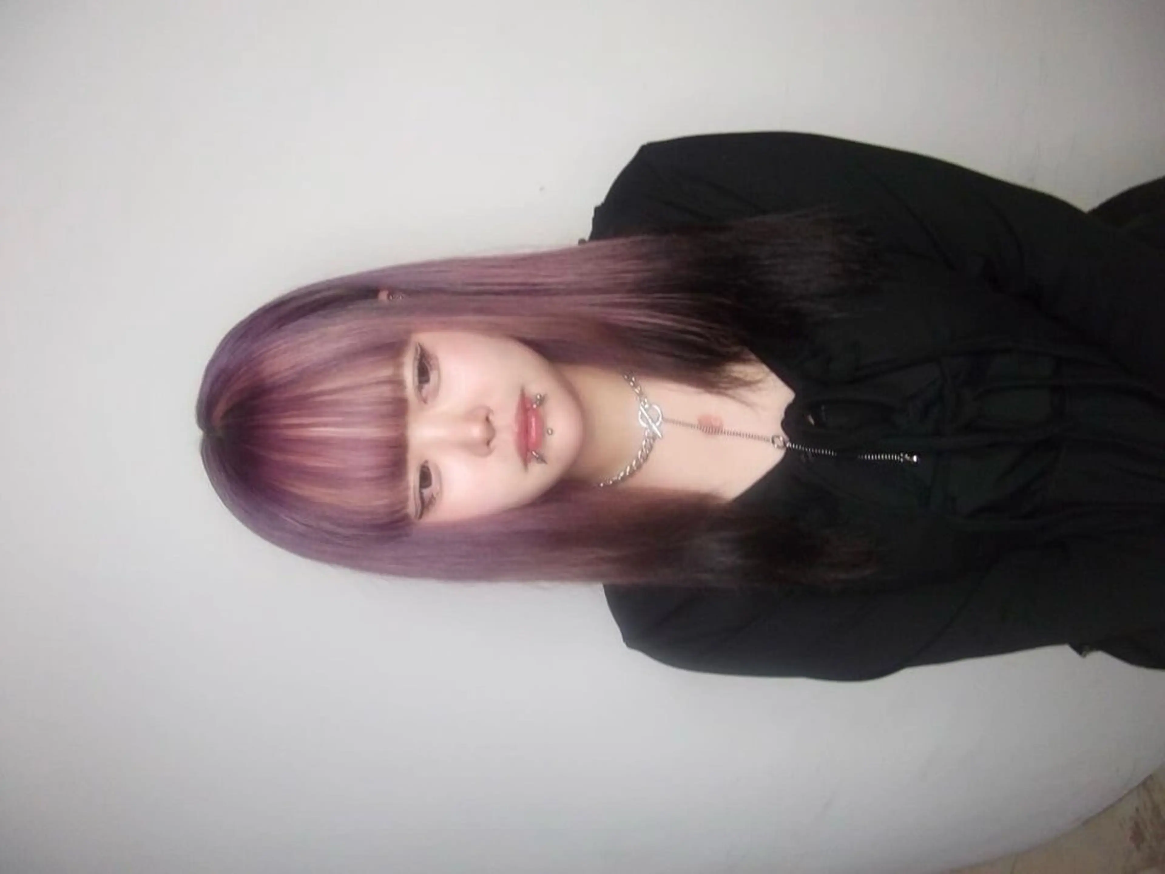 ロング AIRA/ブリーチ ‪/透明感カラーのヘアスタイル