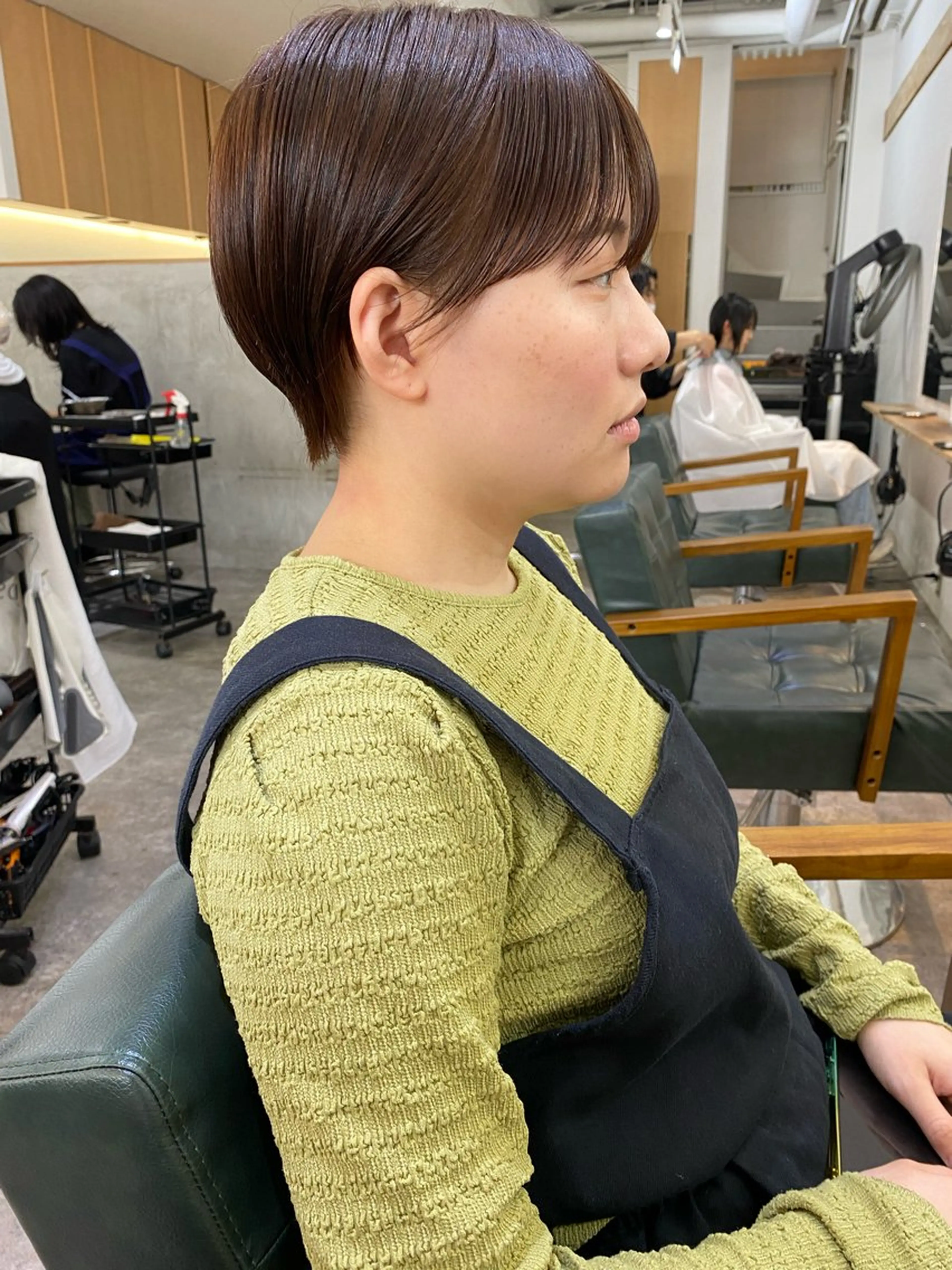 ショート カラー ショートヘア 森貴裕/ベージュ/ パーマ/オリーブのヘアスタイル