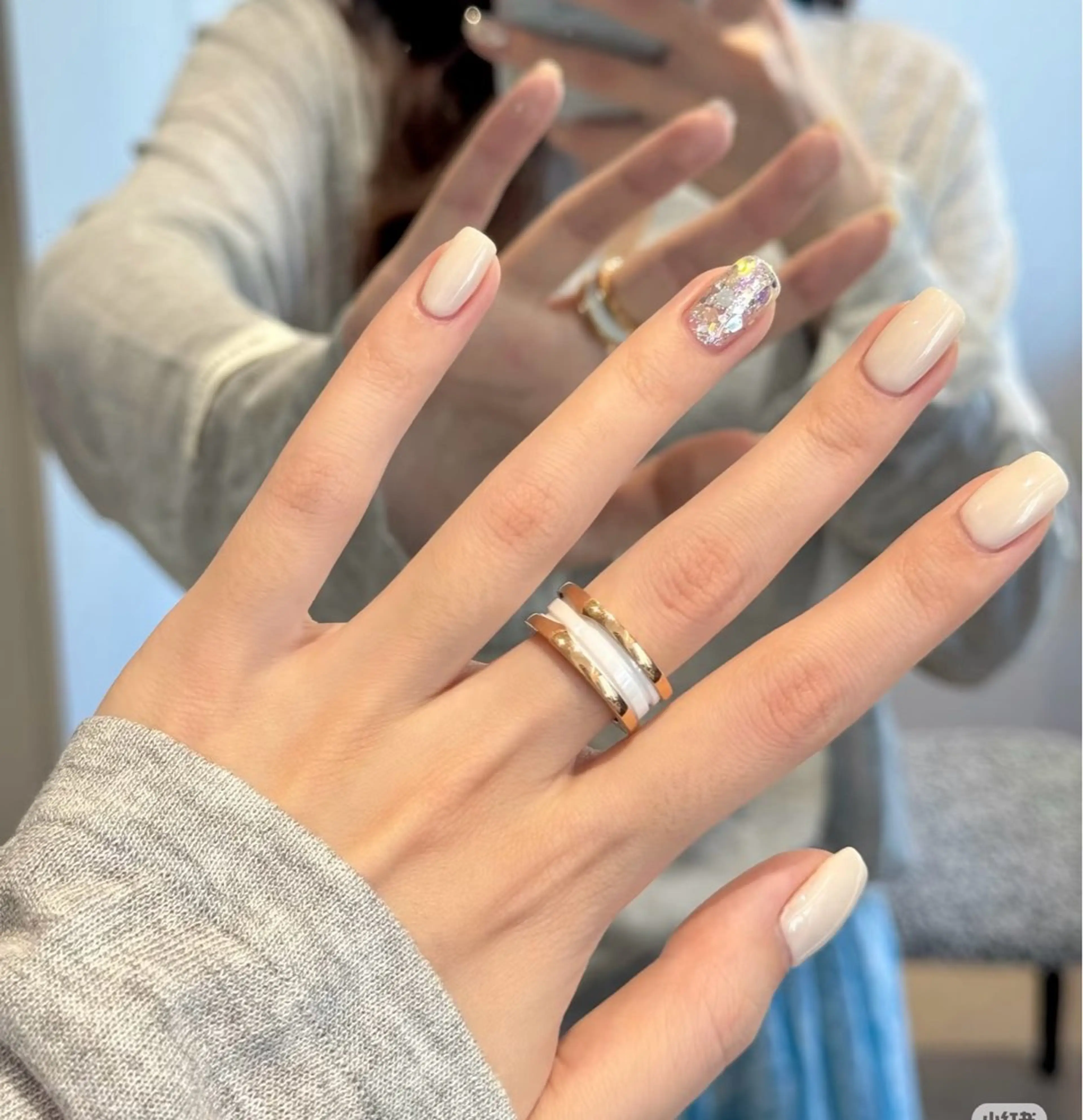 ネイル ハンドネイル ジュリ ネイルのネイルデザイン