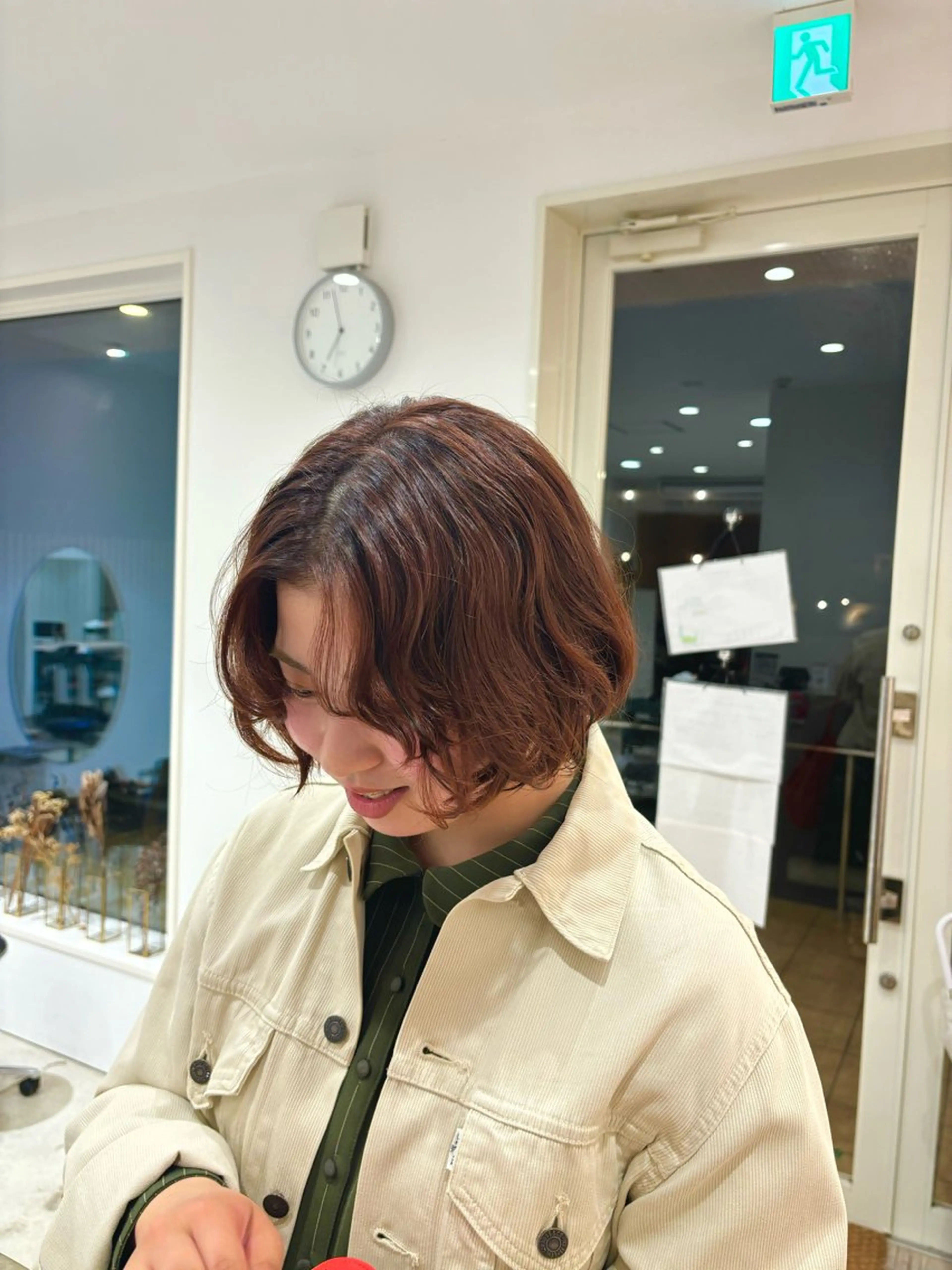 ショート カラー パーマ ベージュカラー ブリーチ ブリーチなしカラー オレンジ オレンジベージュ ayame by Gigi所属・Gigi宇都宮🌼 sayanoのヘアスタイル