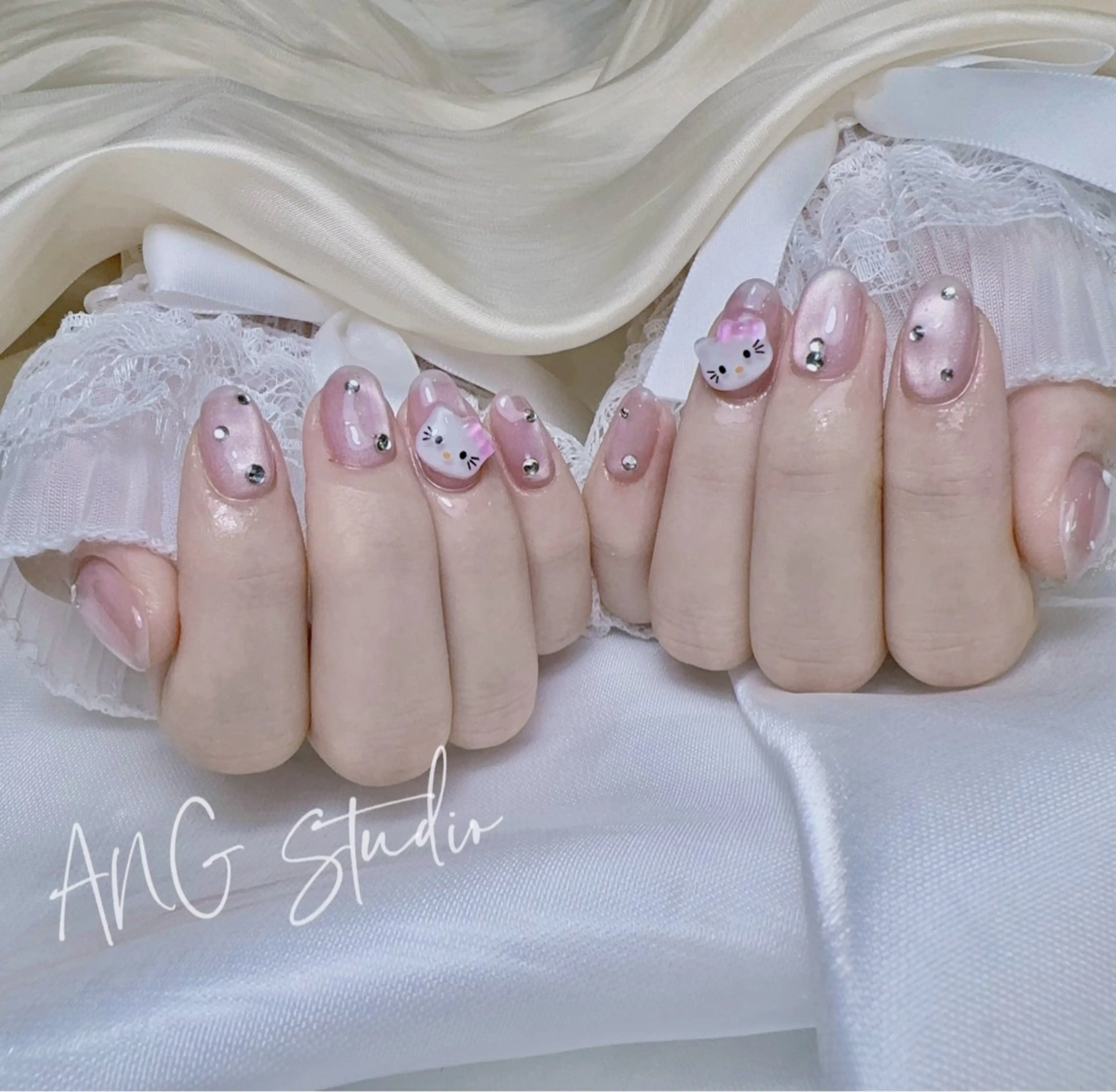 ネイル ハンドネイル ハンドケア ANG Studioのネイルデザイン