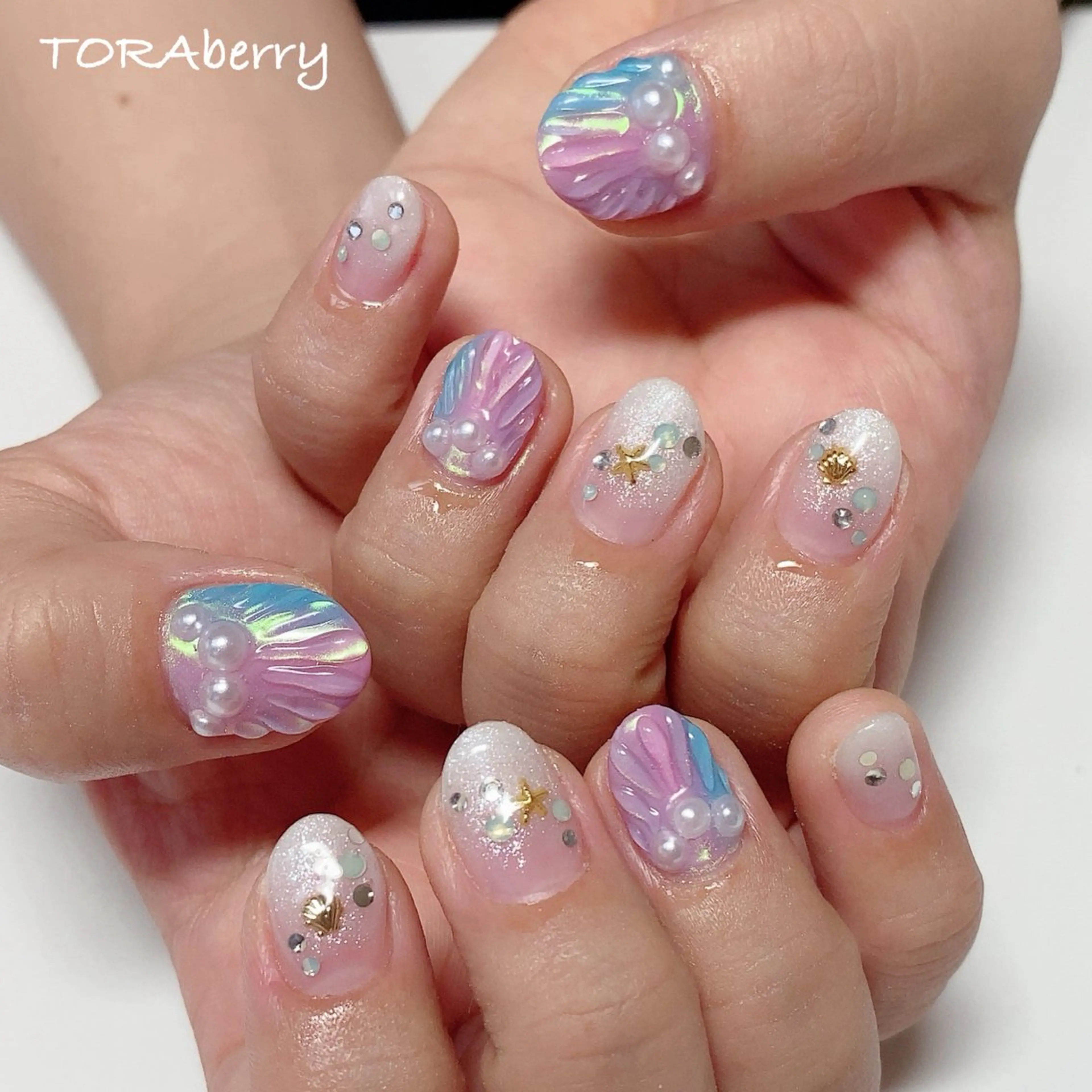 ネイル ハンドネイル ネイリスト なつみのネイルデザイン