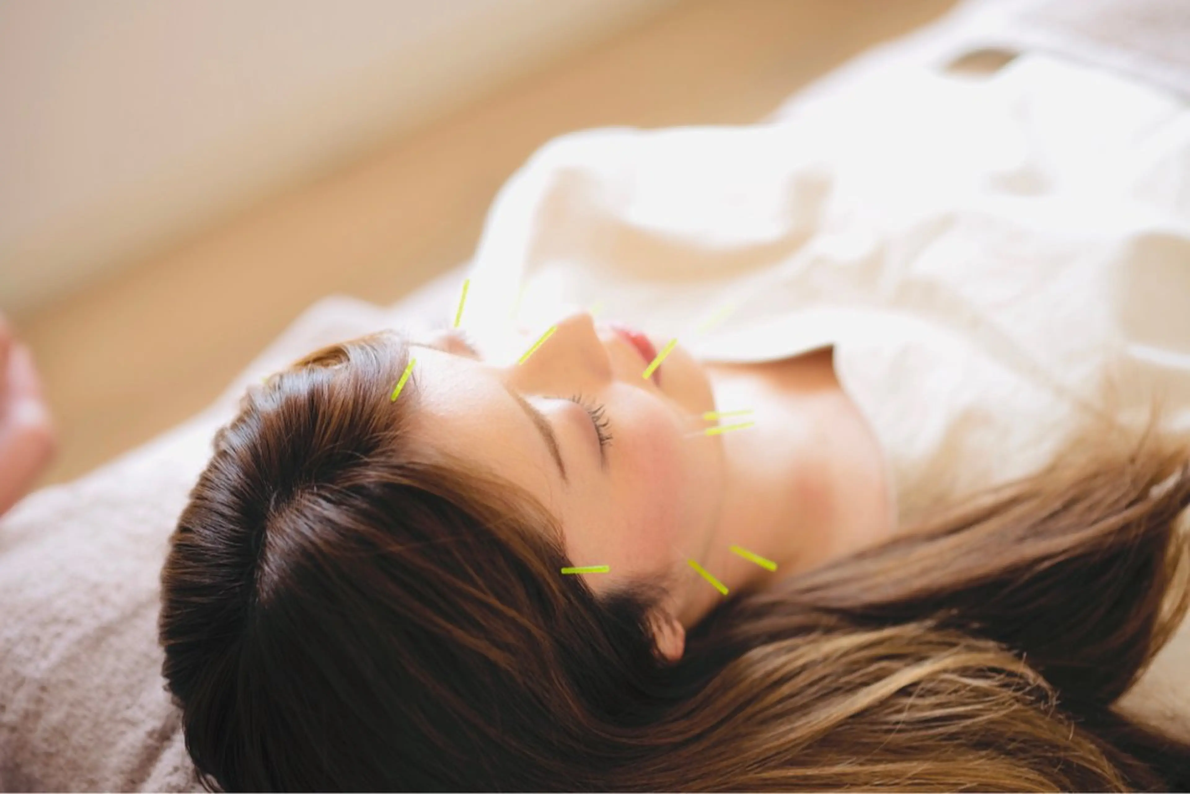 フィジカルコンディショニングサロン WHOLE  札幌円山所属・ドライヘッドスパ⭐️ 小顔矯正美容鍼✨やすのエステ・リラクイメージ