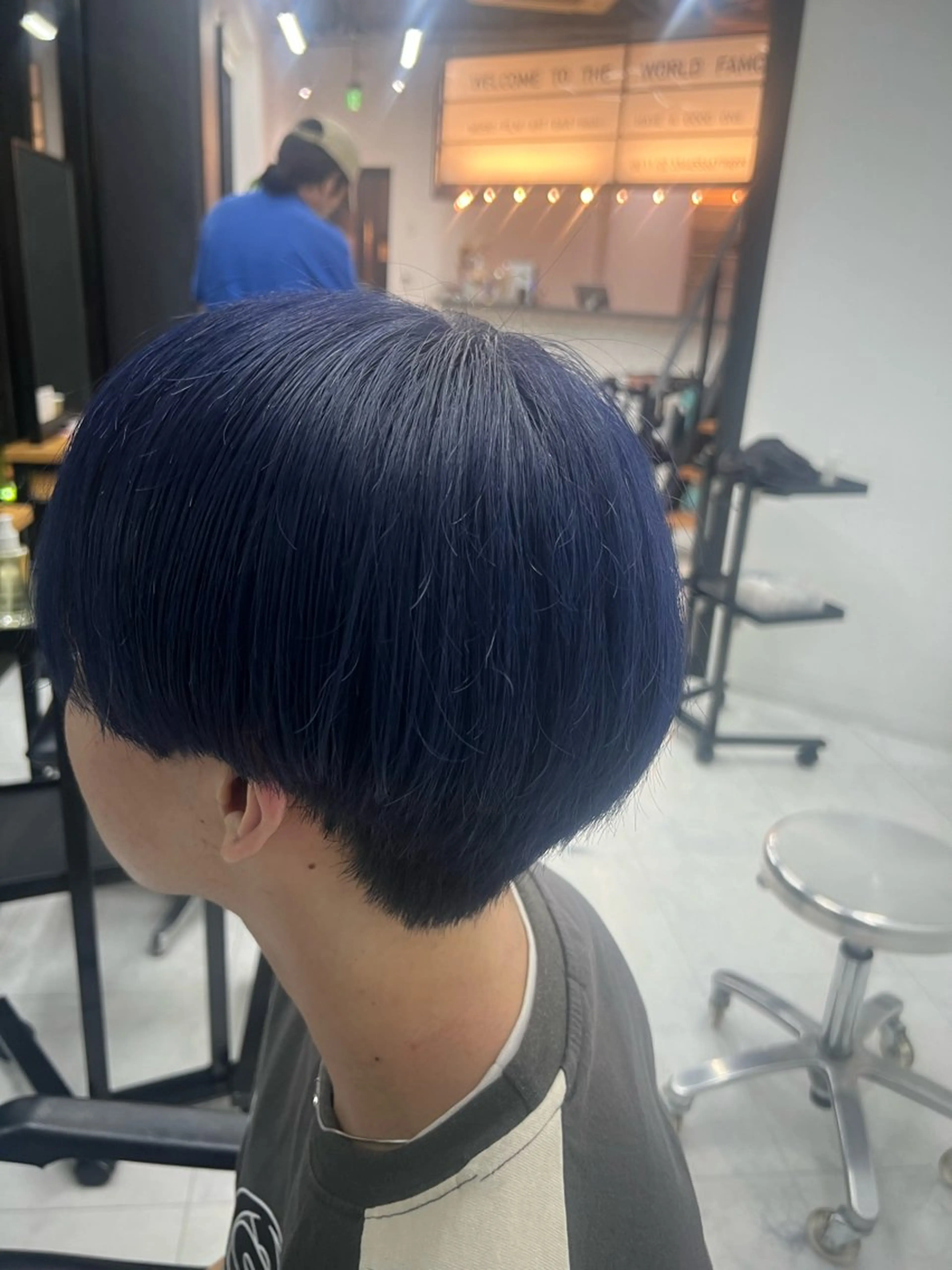 カラー メンズ ダブルカラー寒色系 ボリューム改善ハヤトのヘアスタイル