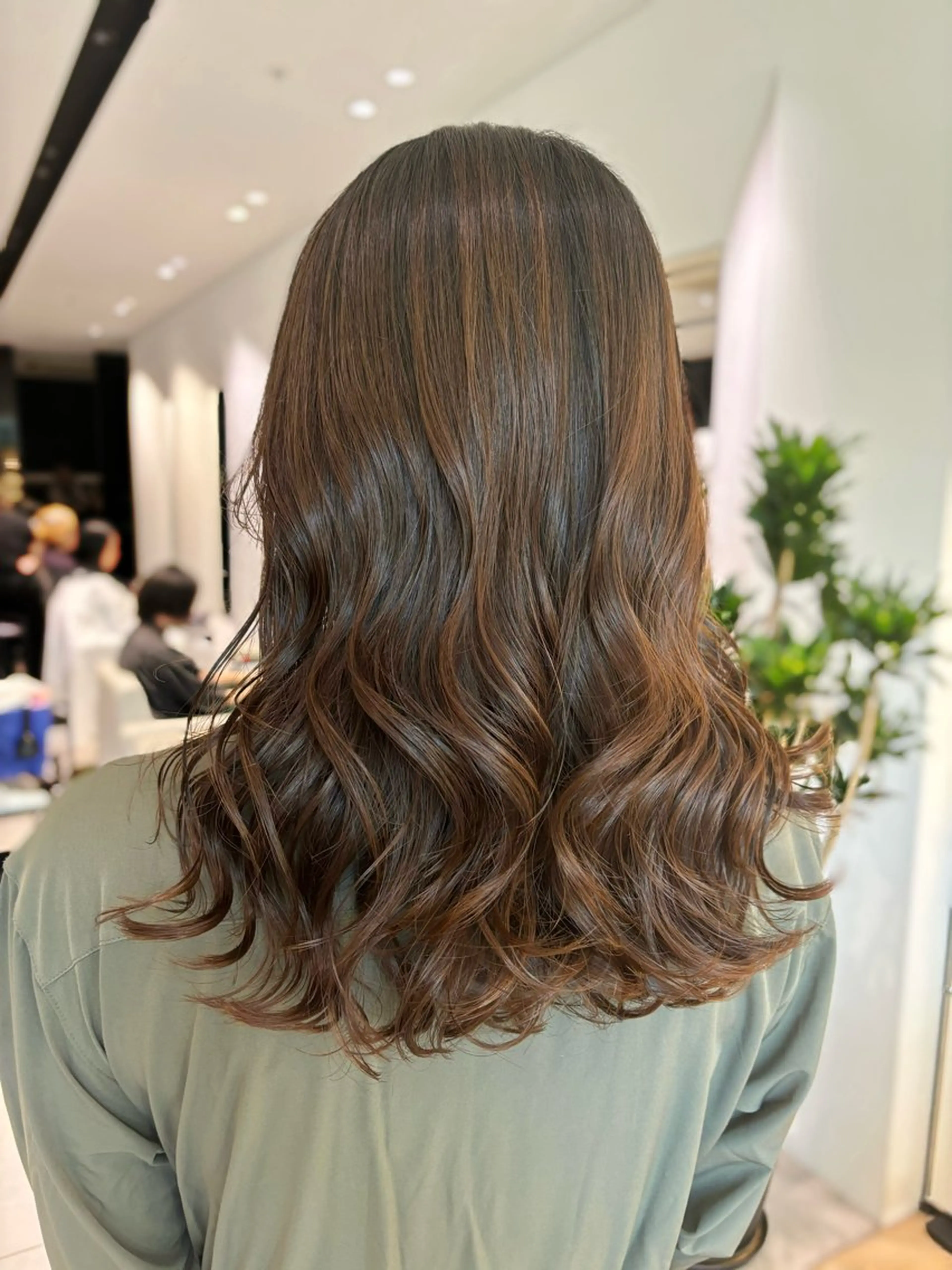 セミロング パーマ 銀座/髪質改善/韓国 カラー🍓原田侑依のヘアスタイル