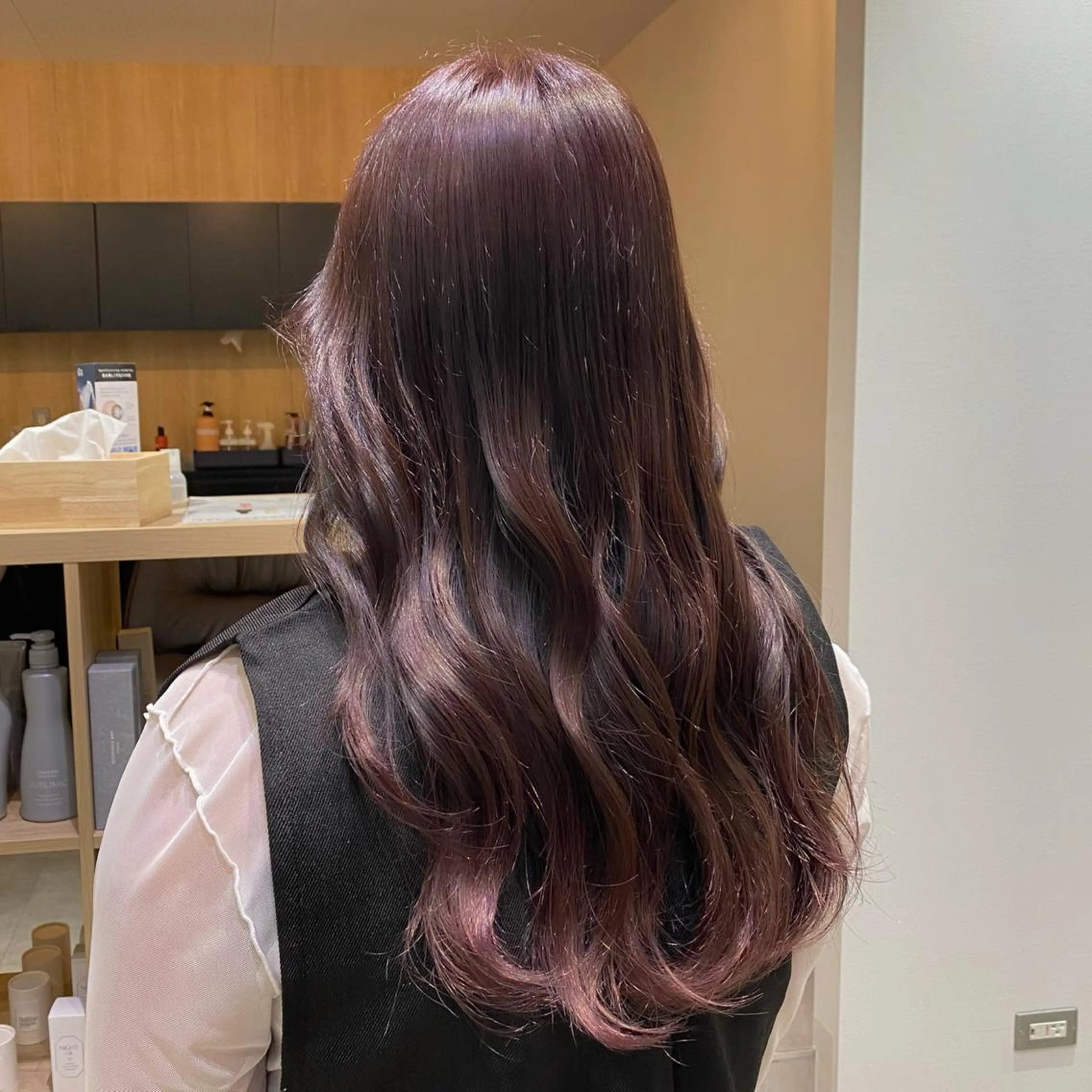 ロング ロング トリートメント fumi🪞血色感 アップ艶カラーのヘアスタイル