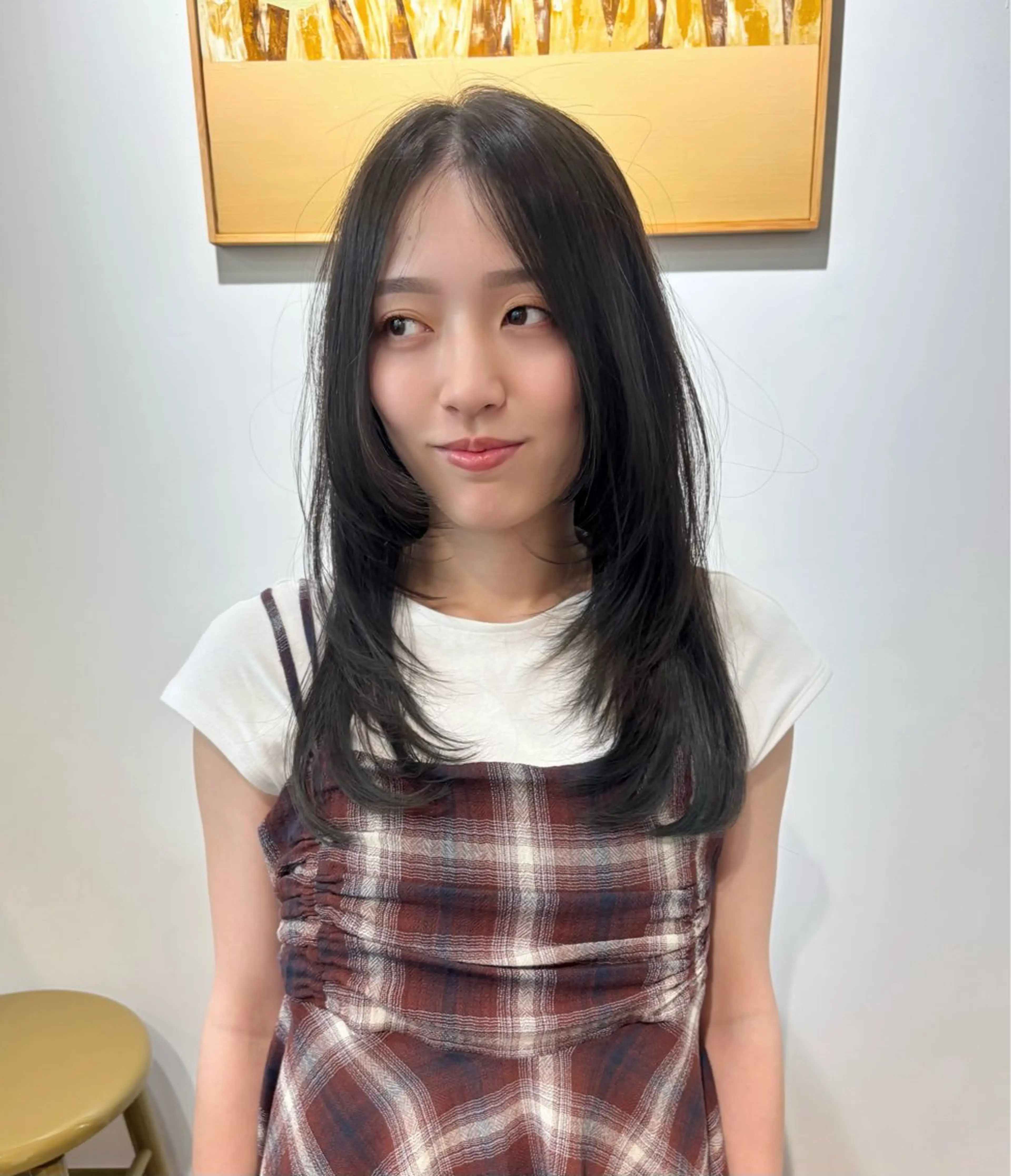 セミロング カラー aiko【艶カラー ・ミニモ年内で終了】のヘアスタイル