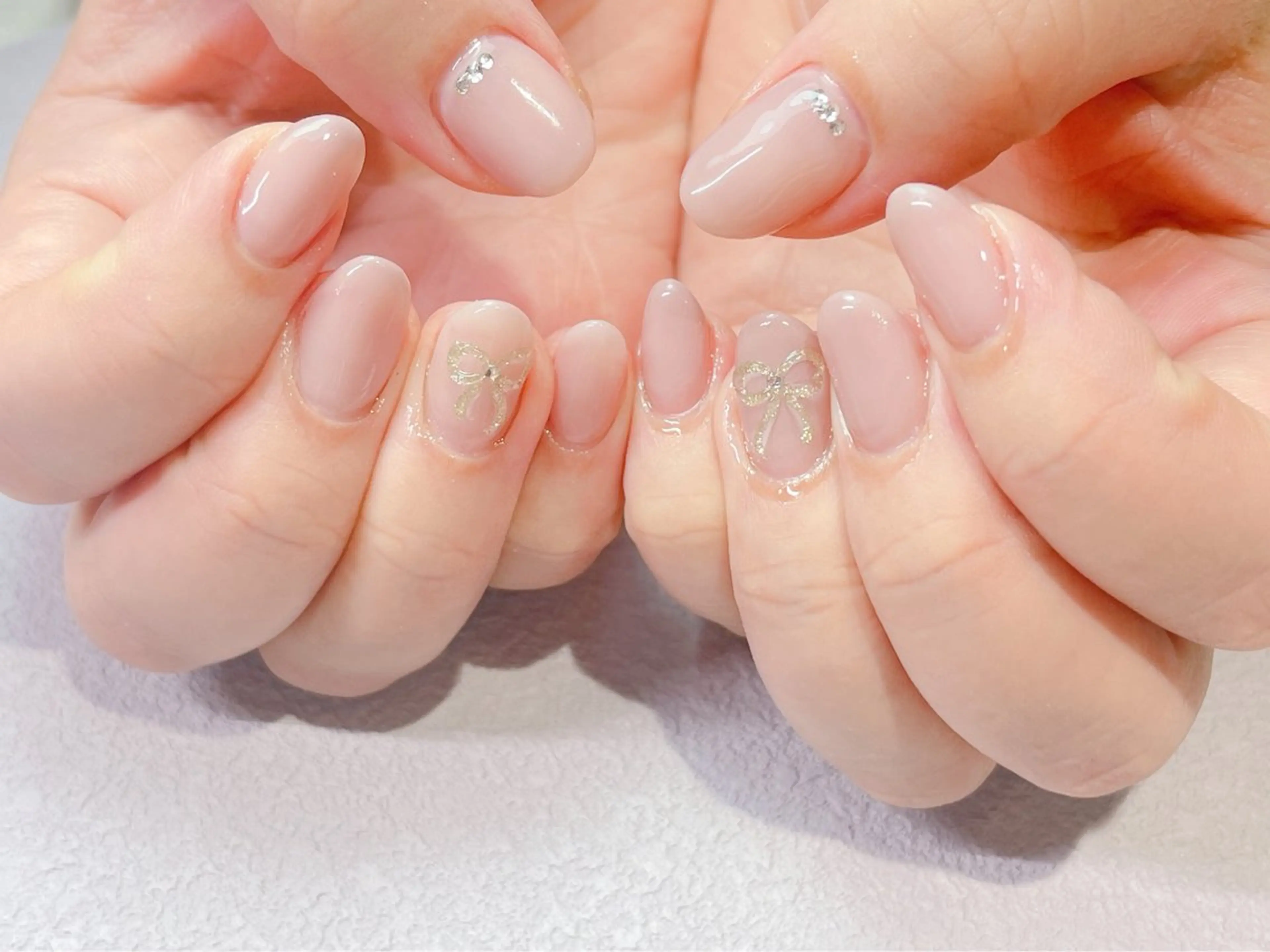 ネイル ジェルネイル マグネットネイル ニュアンスネイル オフィスネイル パラジェル ネイルサロン パールのネイルデザイン