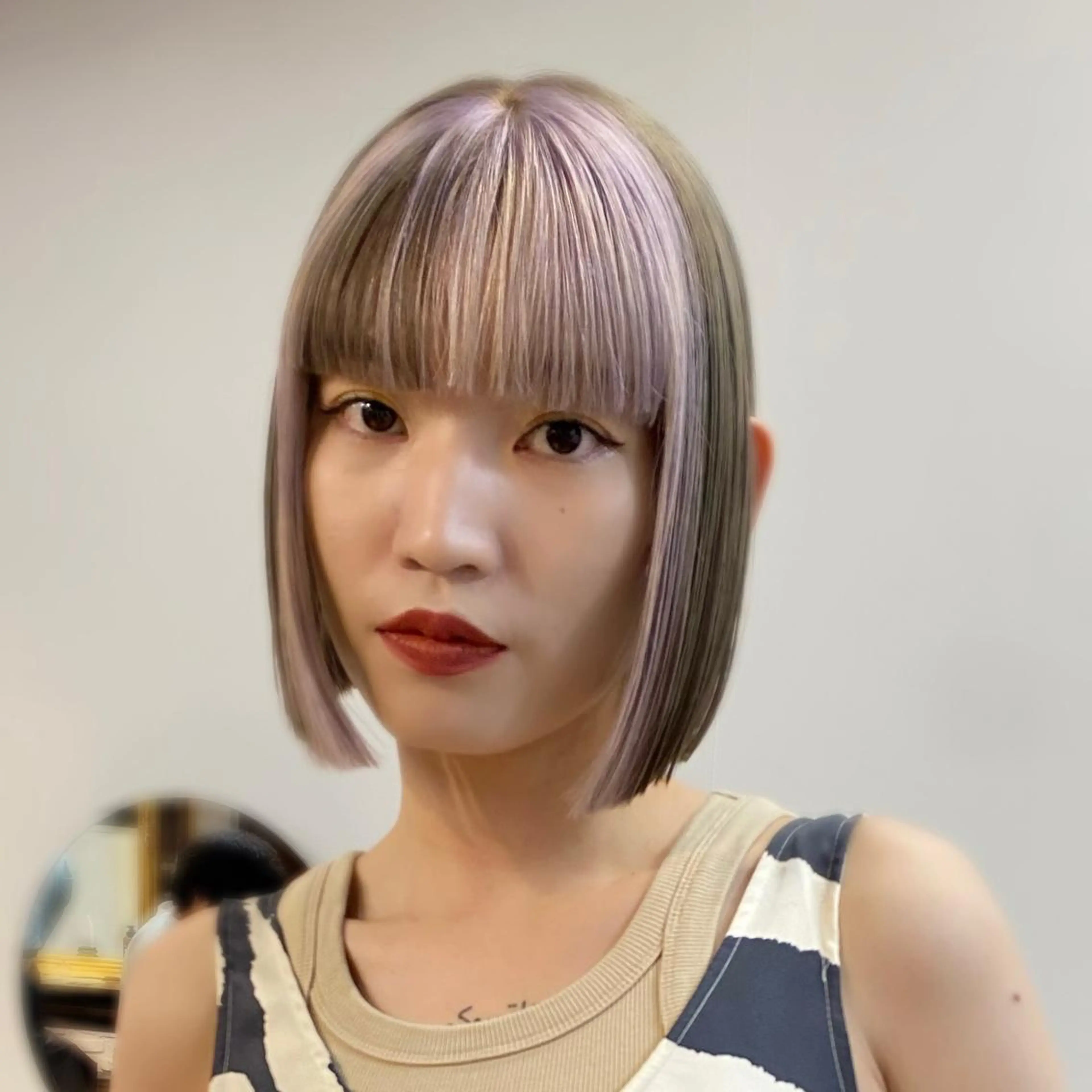 ミディアム カラー ヘアアレンジ 切りっぱなしボブ ミストバング ベージュカラー デザインカラー  フェイスフレーミング カット ヘアカラー トリートメント 韓国ヘア×髪質 改善🇰🇷シオリのヘアスタイル