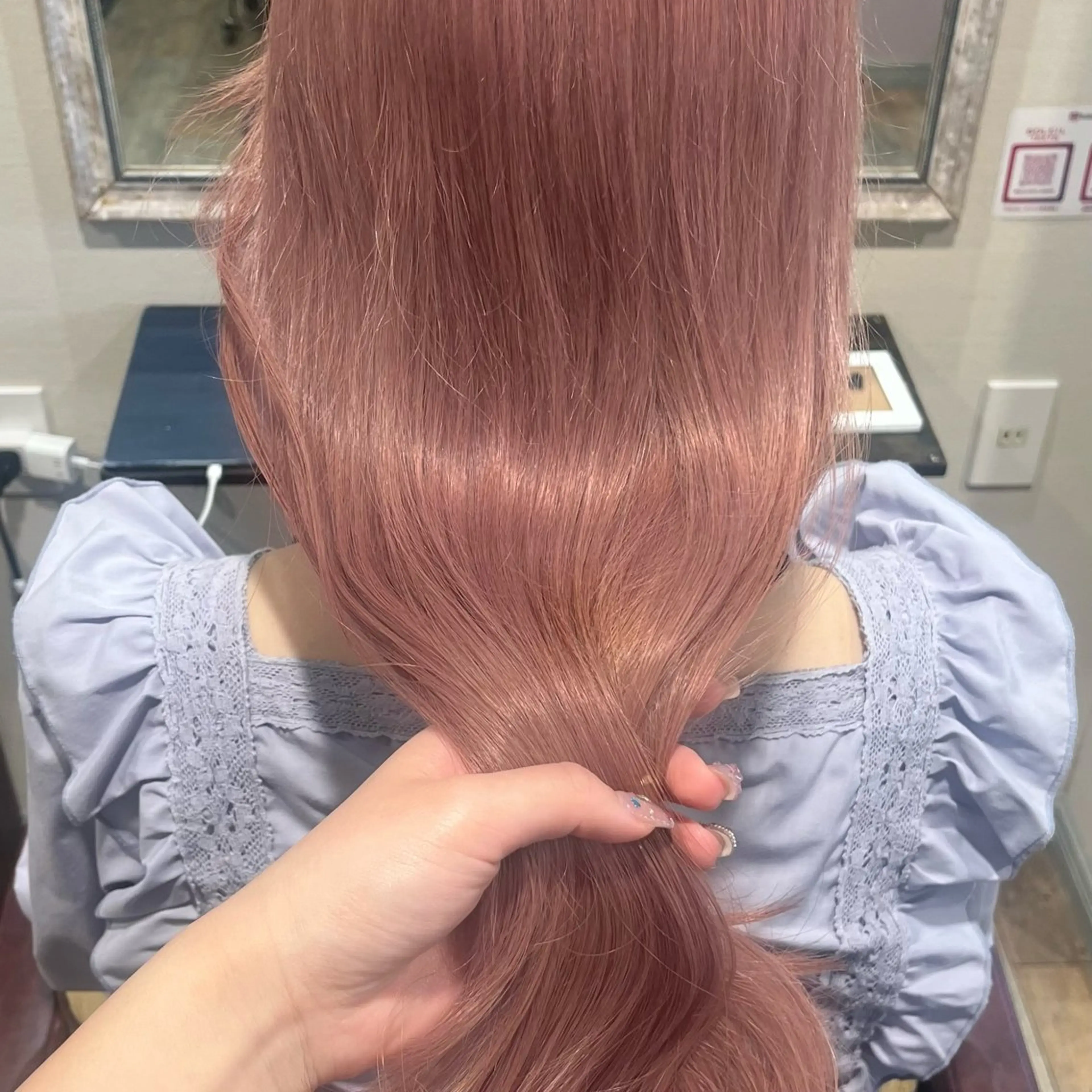 🎀大人気🎀《ケアブリーチ👱🏻‍♀️》➕《オンカラー🥣》➕《保護トリートメント🧴‎》の写真