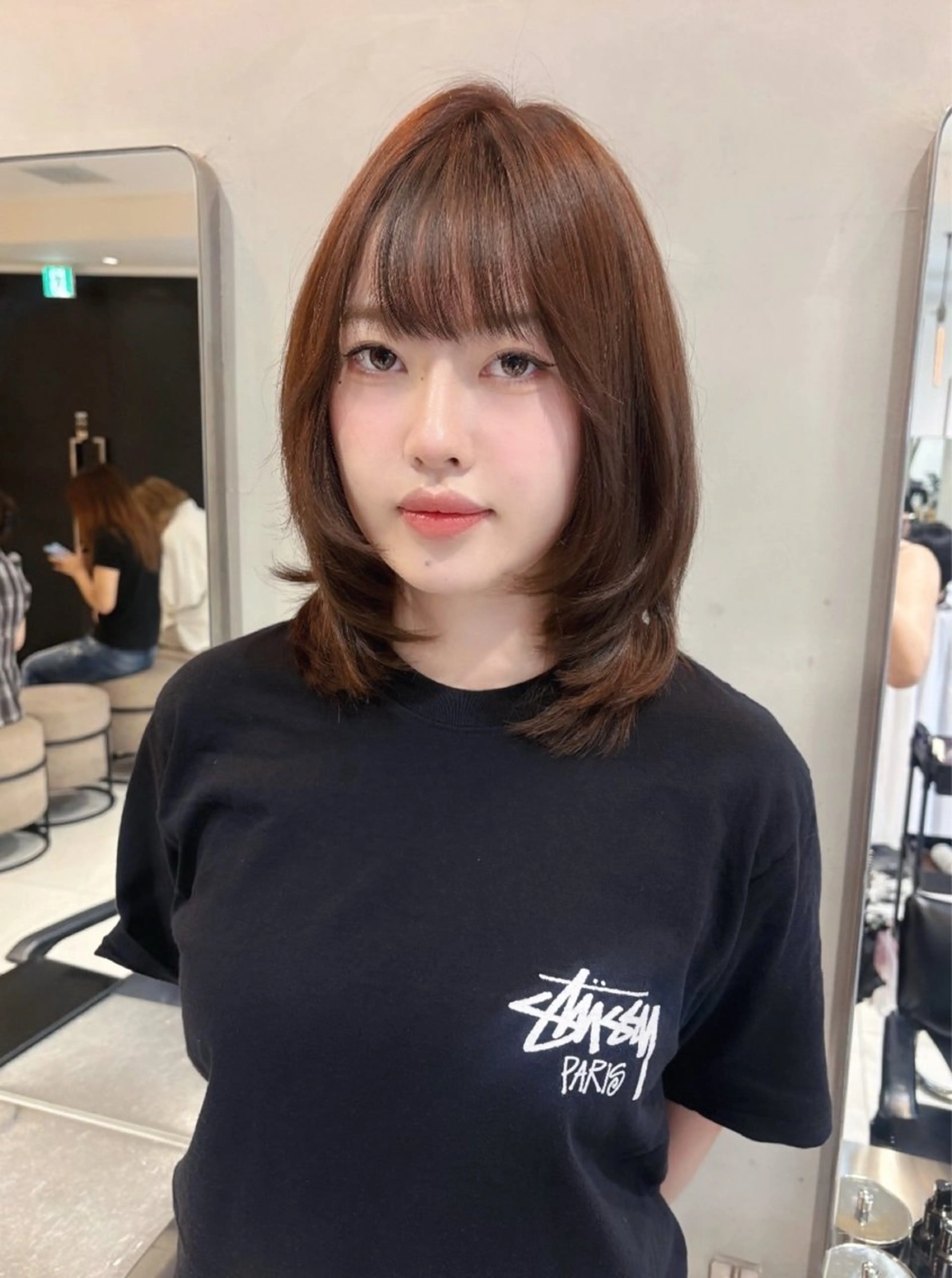 ミディアム カラー カット ヘアカラー ワンホン/韓国ヘア 🤍amiのヘアスタイル