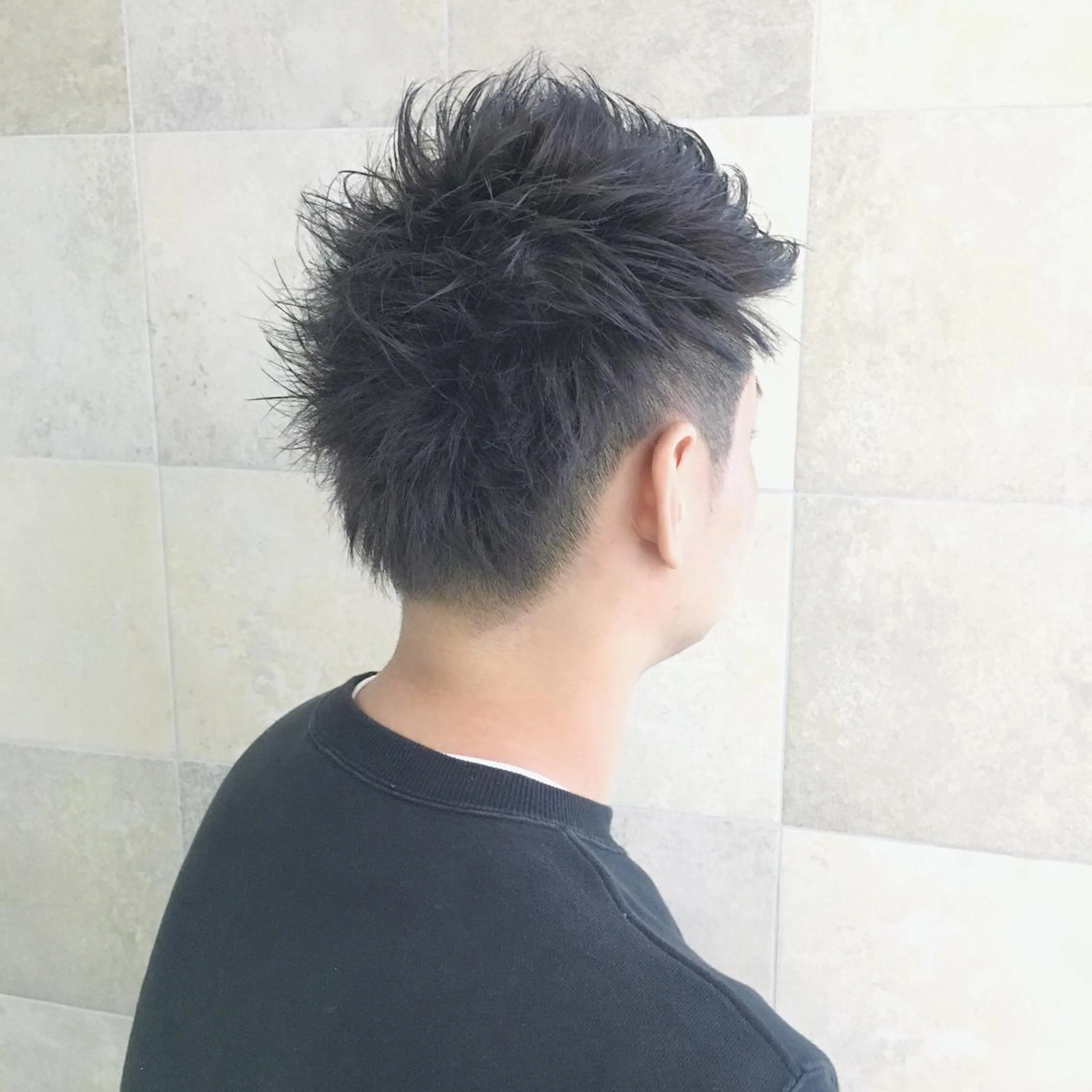 カラー メンズ メンズブリーチ ブリーチ カット ヘアカラー カット／メンズカット 藤田麻衣のヘアスタイル