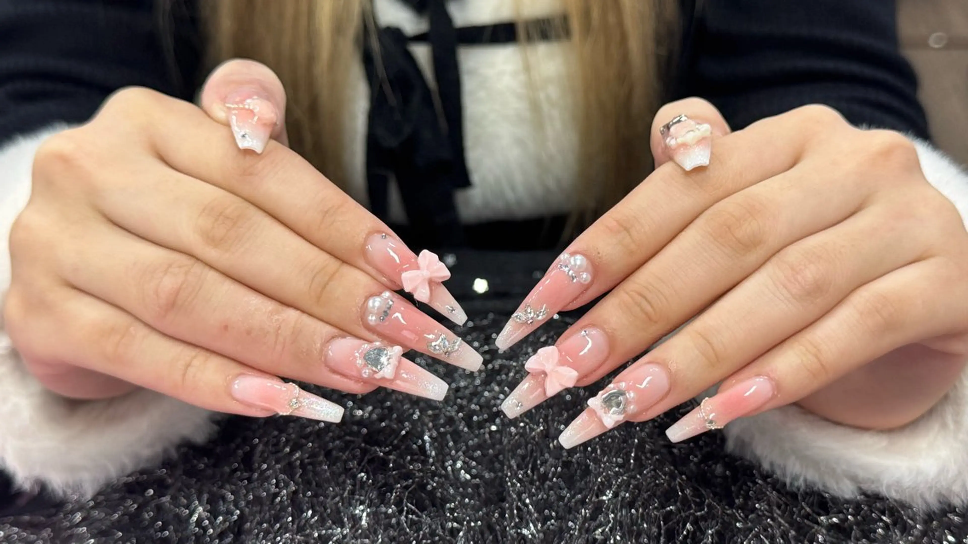 ネイル アートネイル ネイルチップ Lya Nail Rinのネイルデザイン