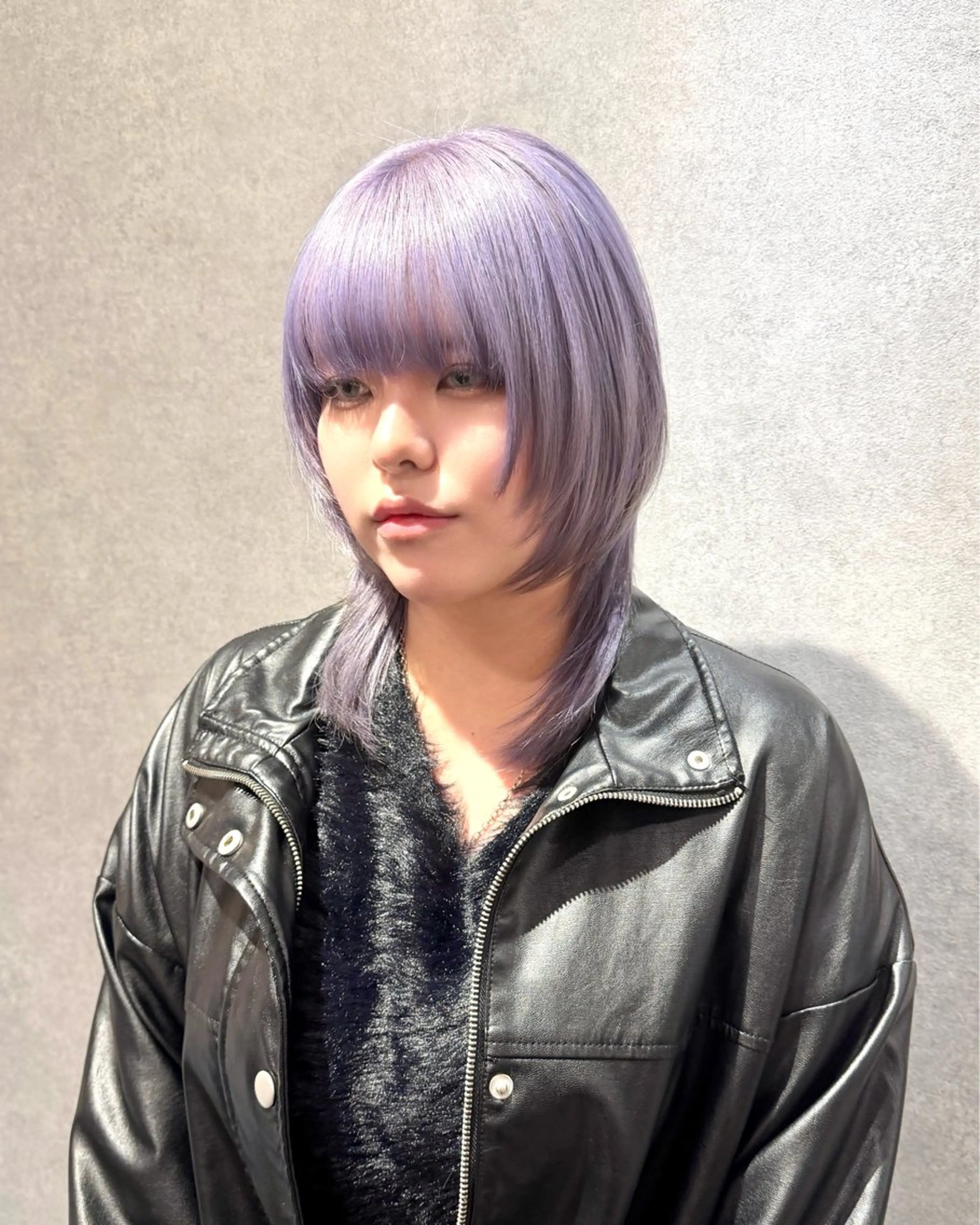 ミディアム カラー カット ヘアカラー トリートメント ハイトーン/ウルフ/ レイヤー/Asukaのヘアスタイル