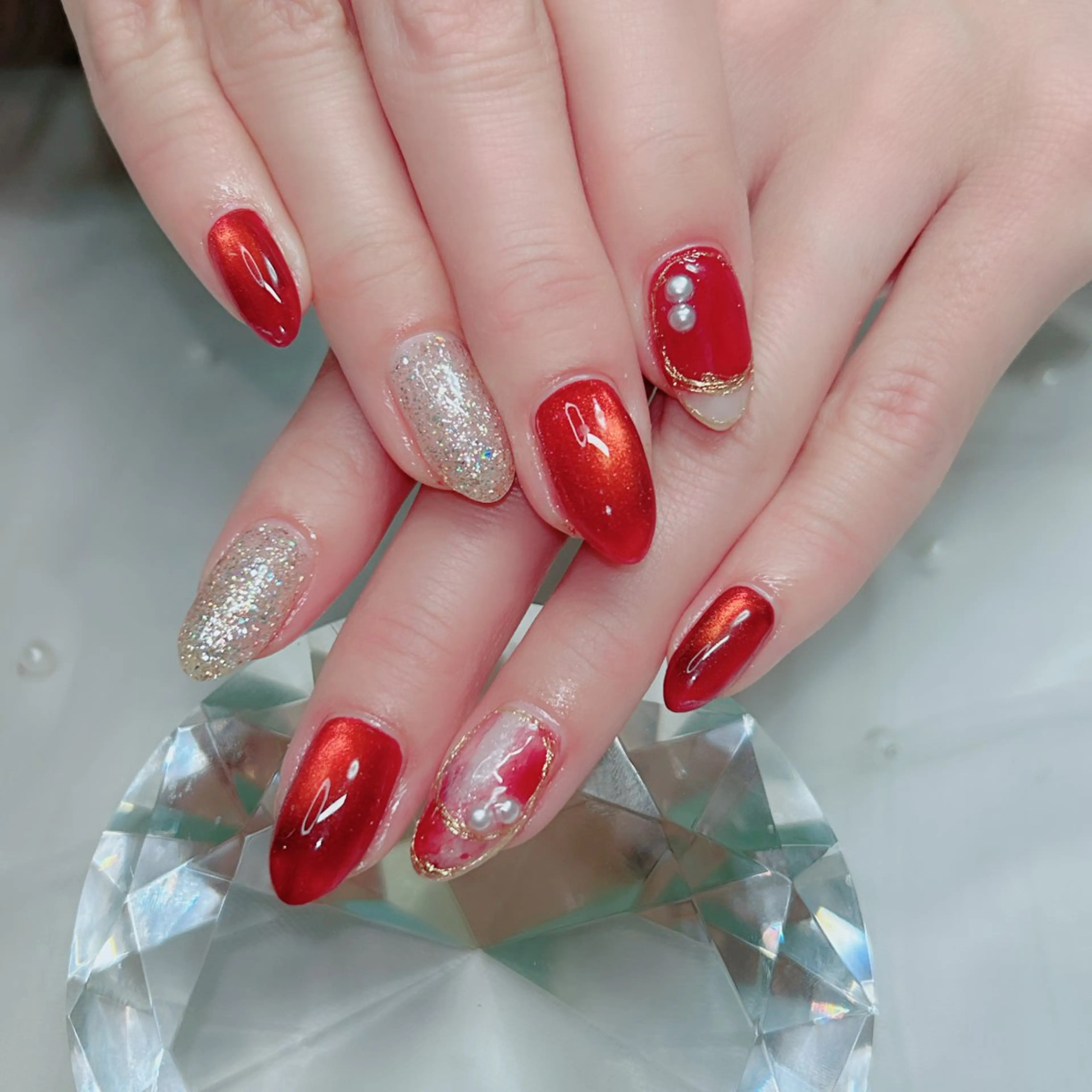 ネイル オーロラネイル ミラーネイル オフィスネイル ワンカラーネイル シンプルネイル ハンドネイル Cute Tips nailのネイルデザイン