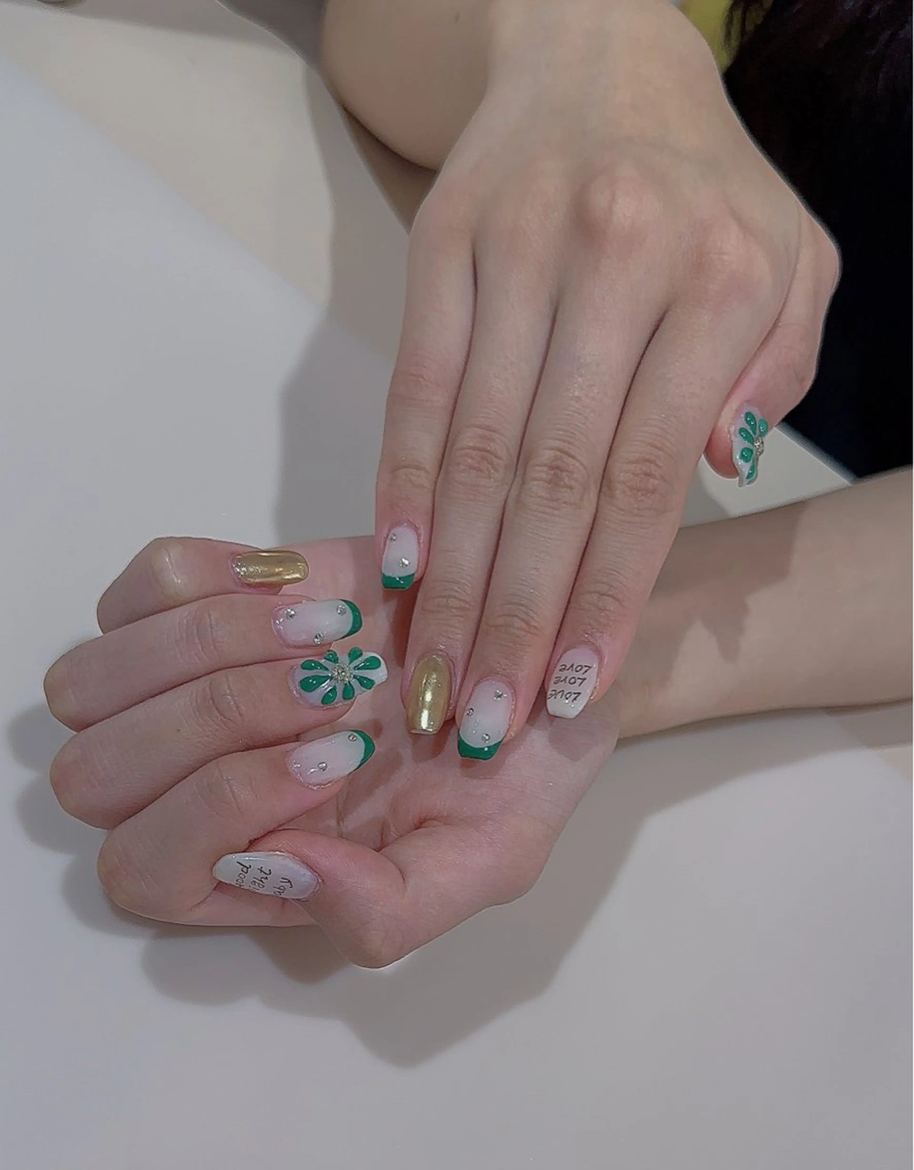 ネイル ハンドネイル NANA NAILのネイルデザイン