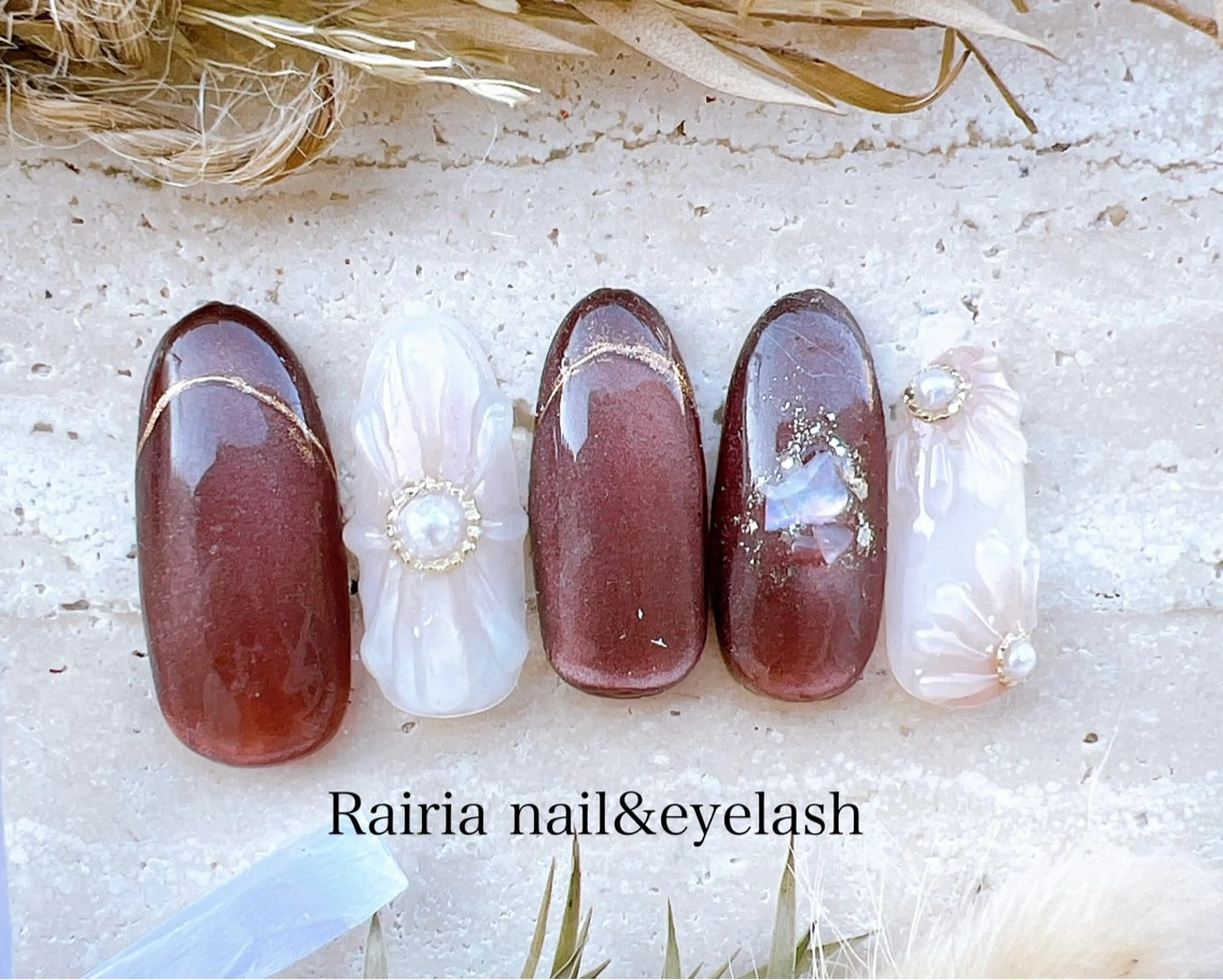 ネイル Rairia   nail所属・屋敷 理奈のネイルデザイン