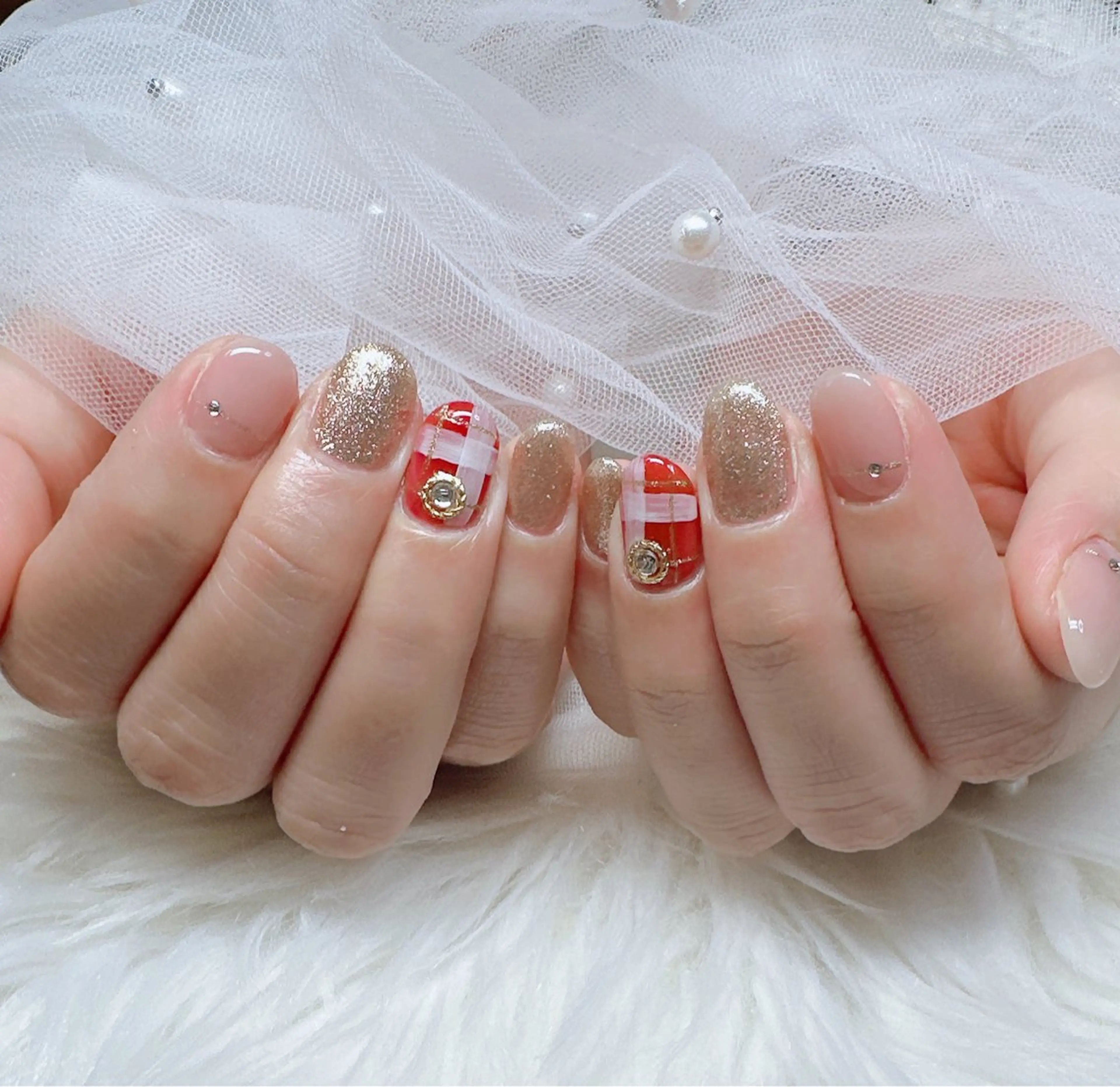 ネイル 高島 夏海のネイルデザイン