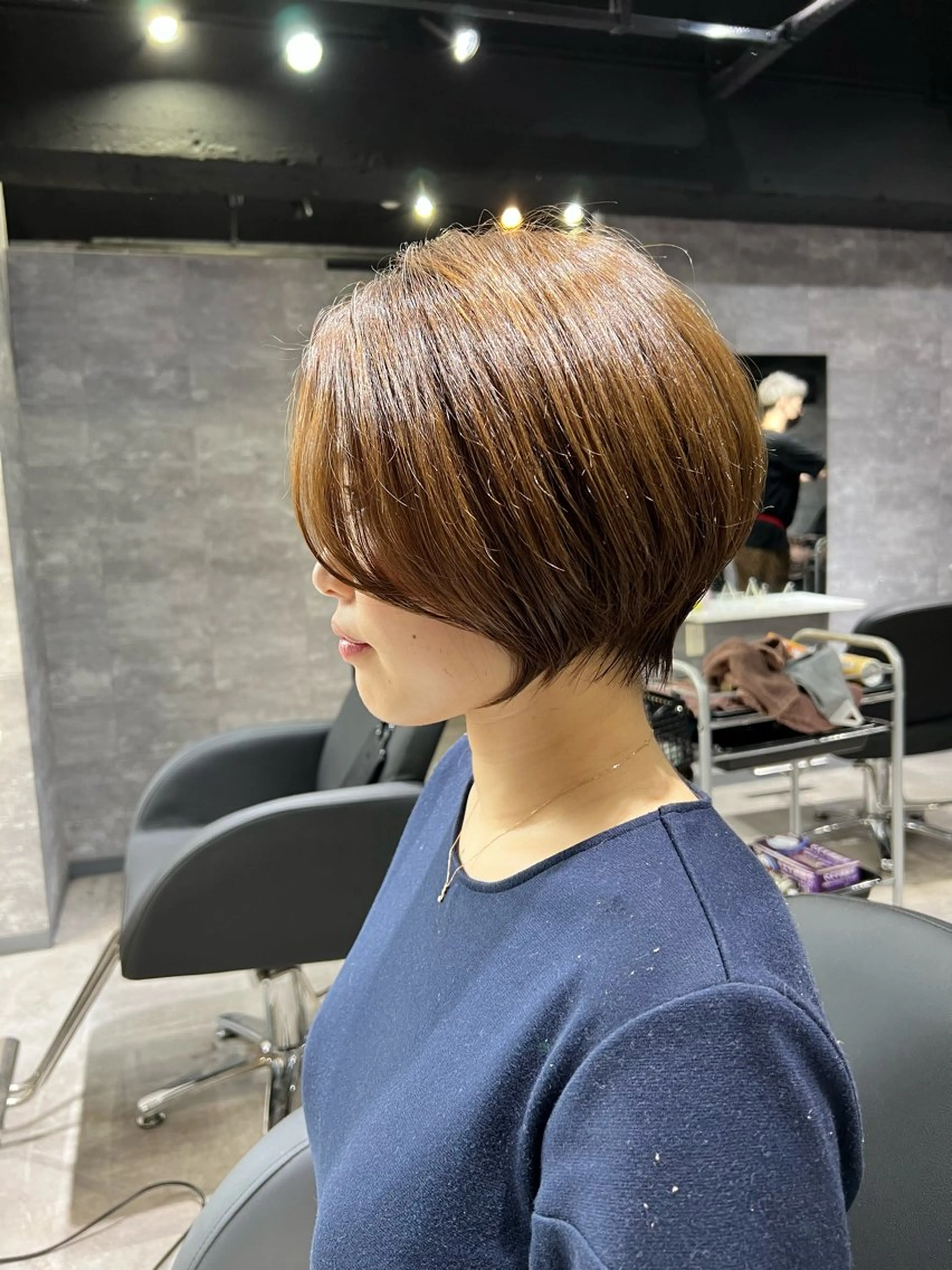 ショート カラー カット ヘアカラー トリートメント RAISE by_WHITEのヘアスタイル