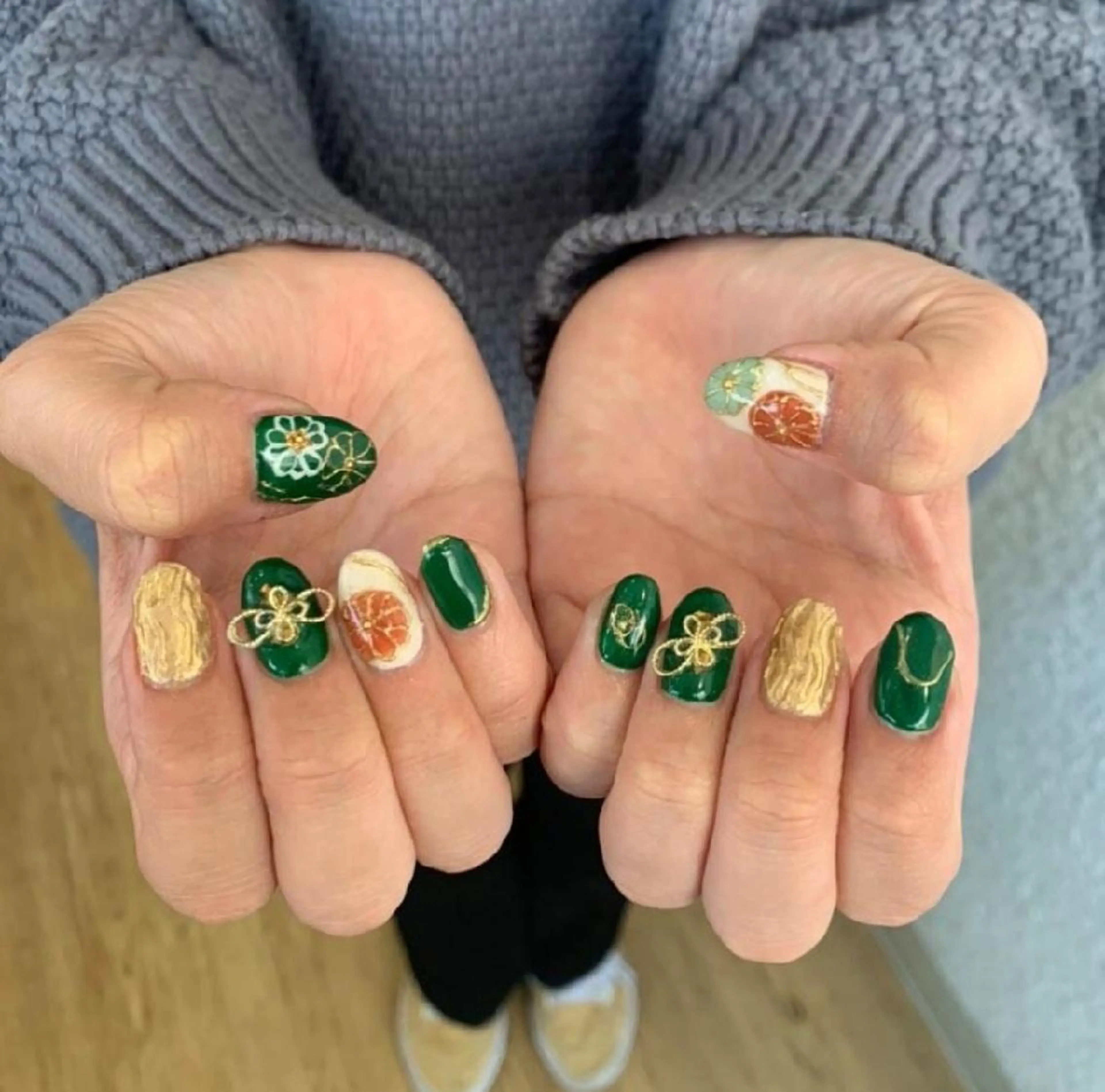 ネイル felicita服部店所属・felicita fumi♡のネイルデザイン